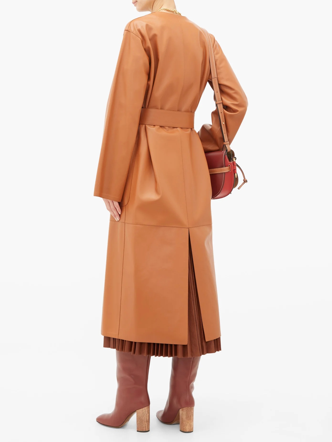 Collarless belted leather coat - 6