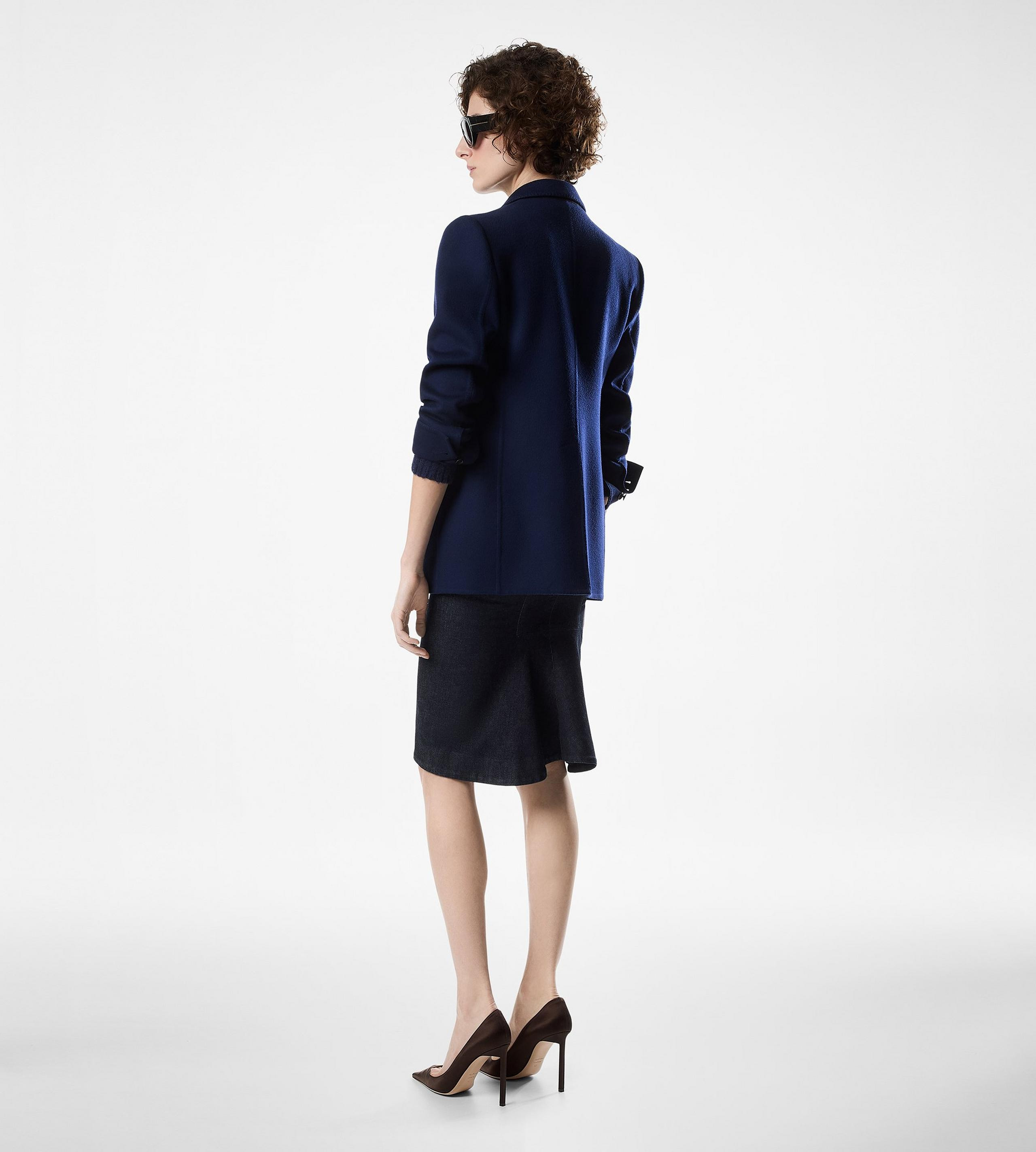 DOUBLE BREASTED PEAK LAPEL JACKET WITH LEATHER UNDERCOLLAR - 4