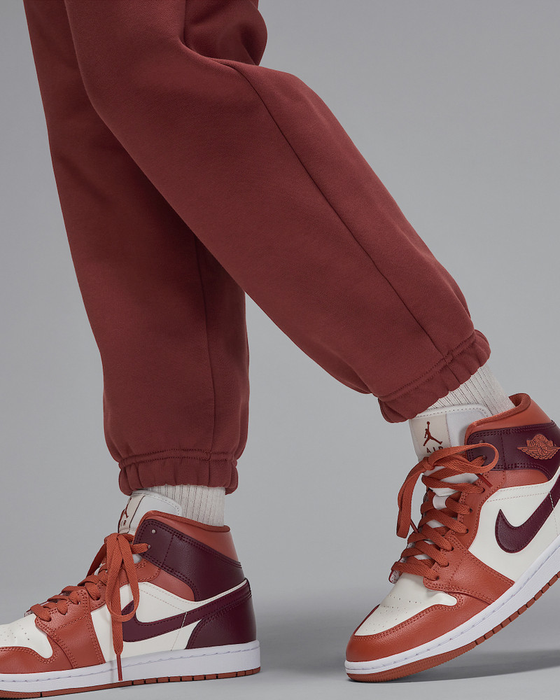 Jordan Flight Fleece Women's Pants 4