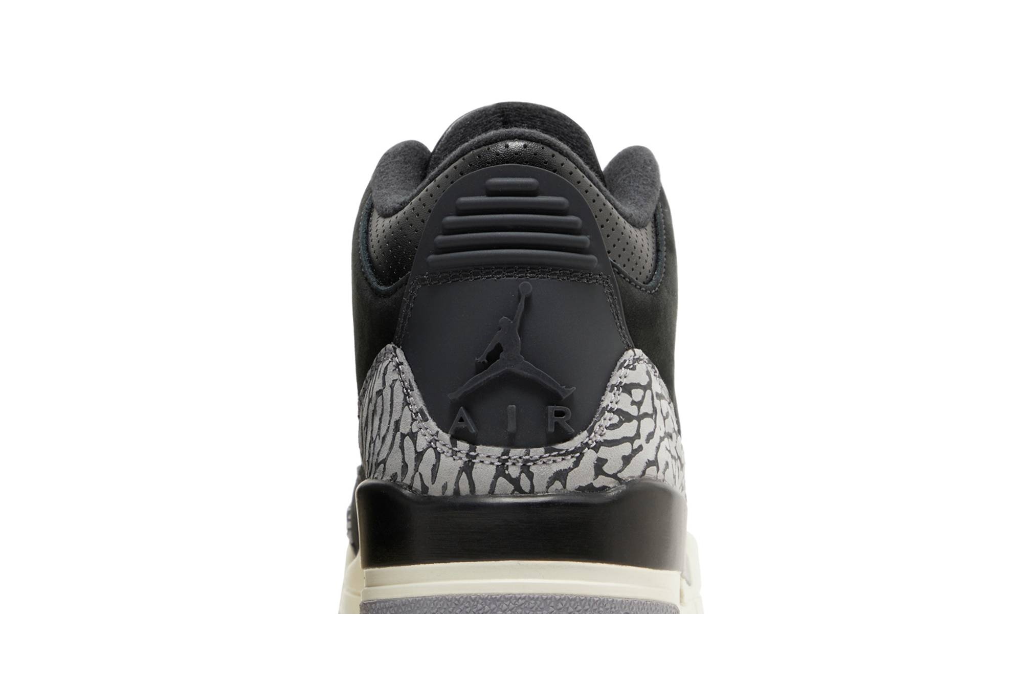 Wmns Air Jordan 3 Retro 'Off Noir' - 7