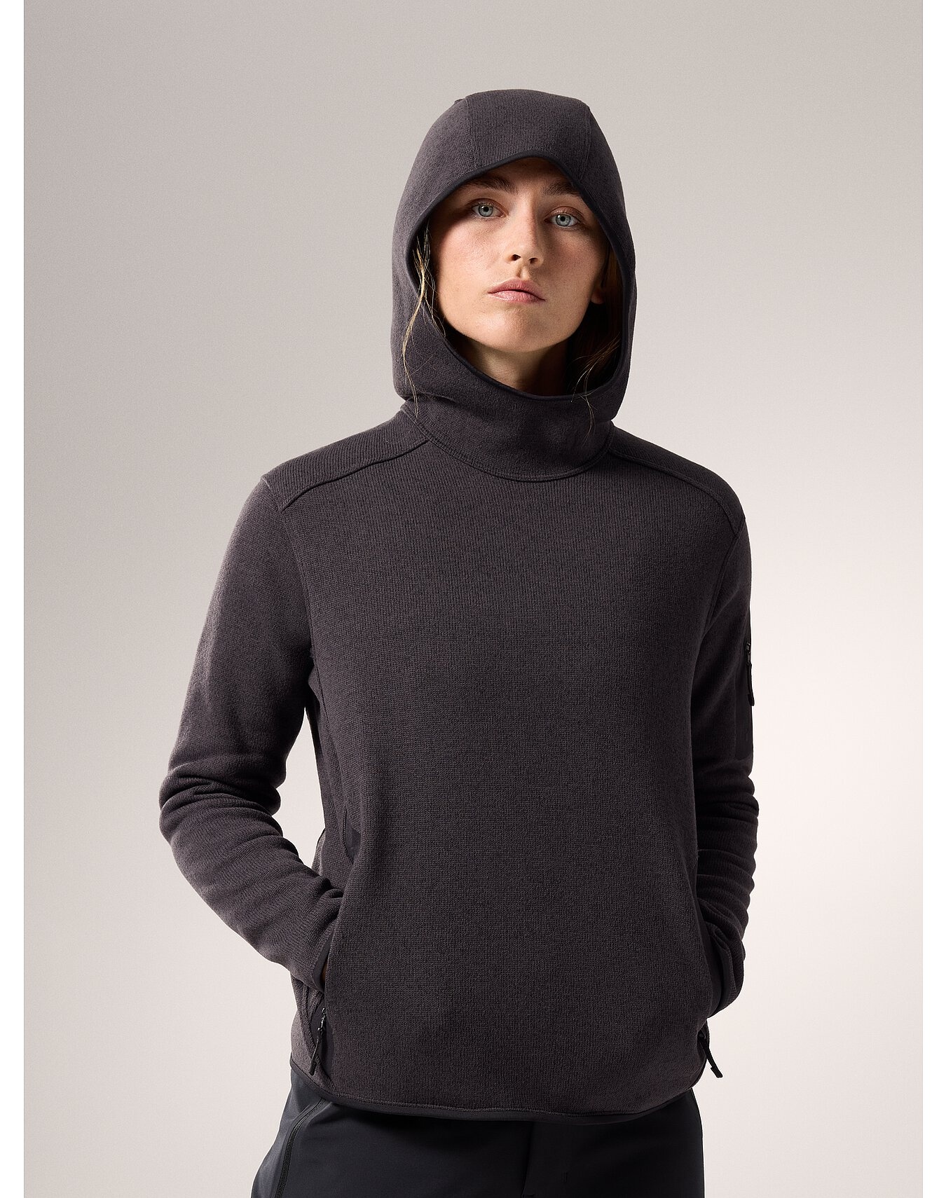 Covert Pullover Hoody - 2