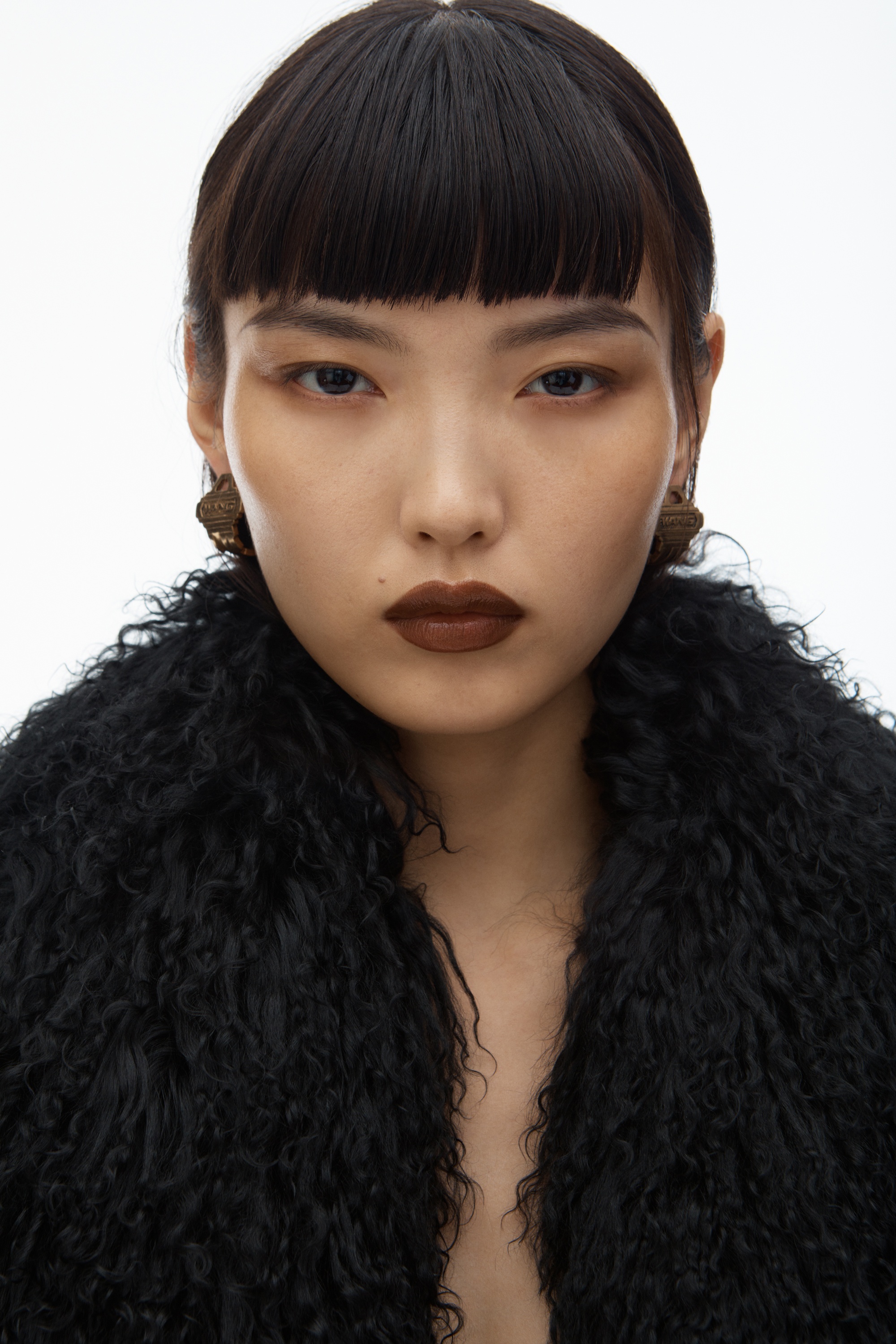 Cropped Blazer with Mongolian Fur - 4