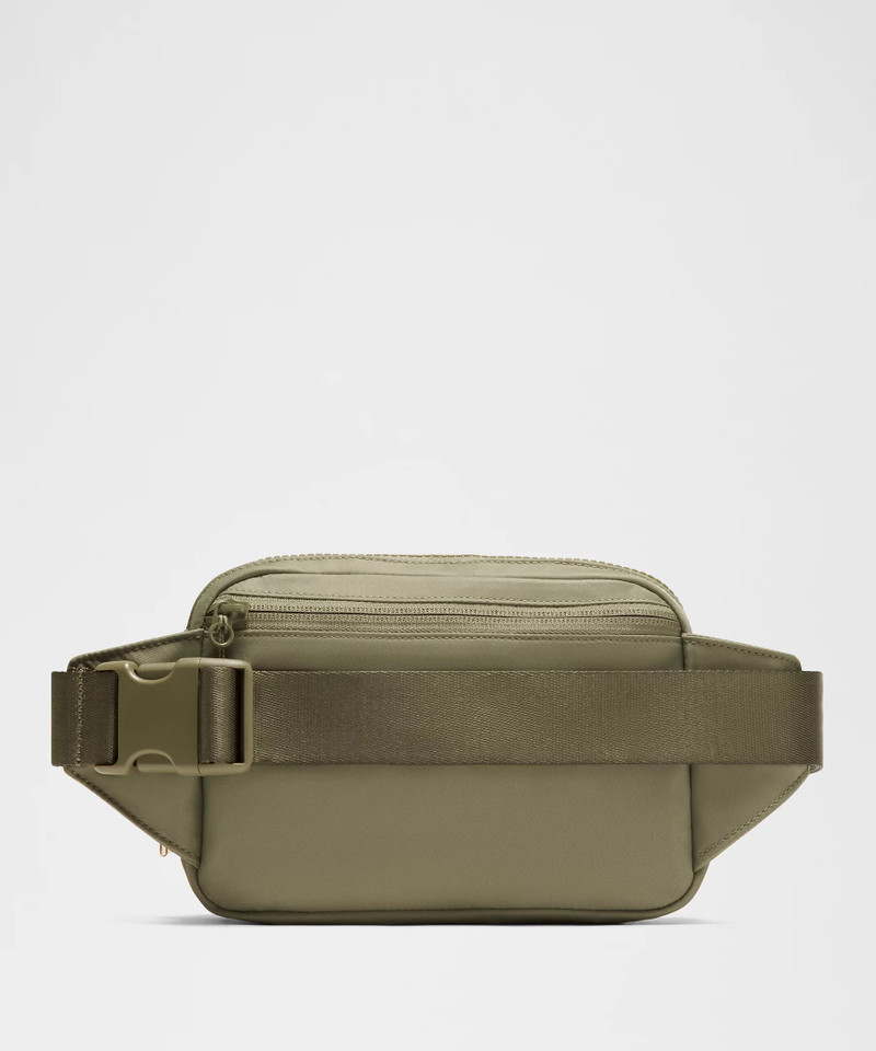 Everywhere Belt Bag Large with Long Strap 2L 3