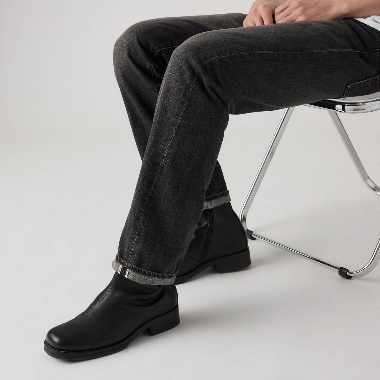 505™ REGULAR FIT SELVEDGE MEN'S JEANS - 4