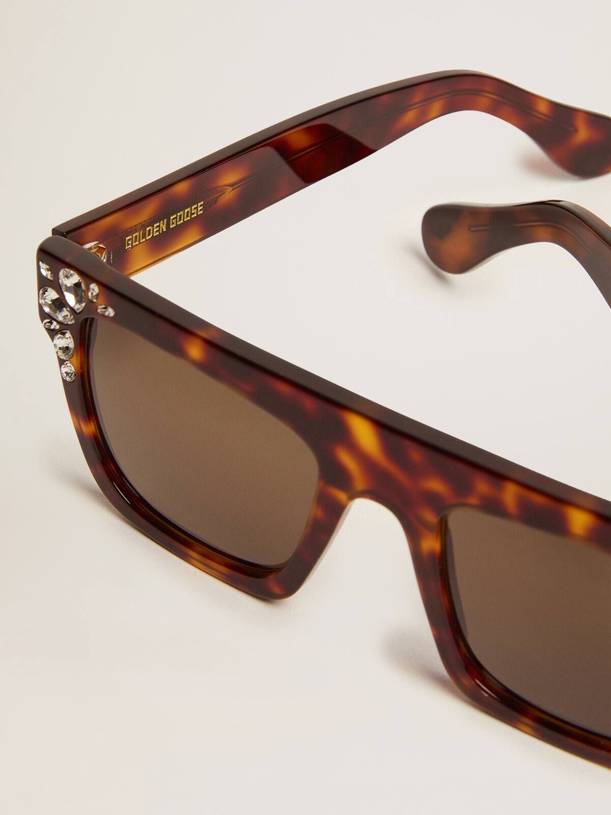 Square model sunglasses with havana frame and crystals - 2