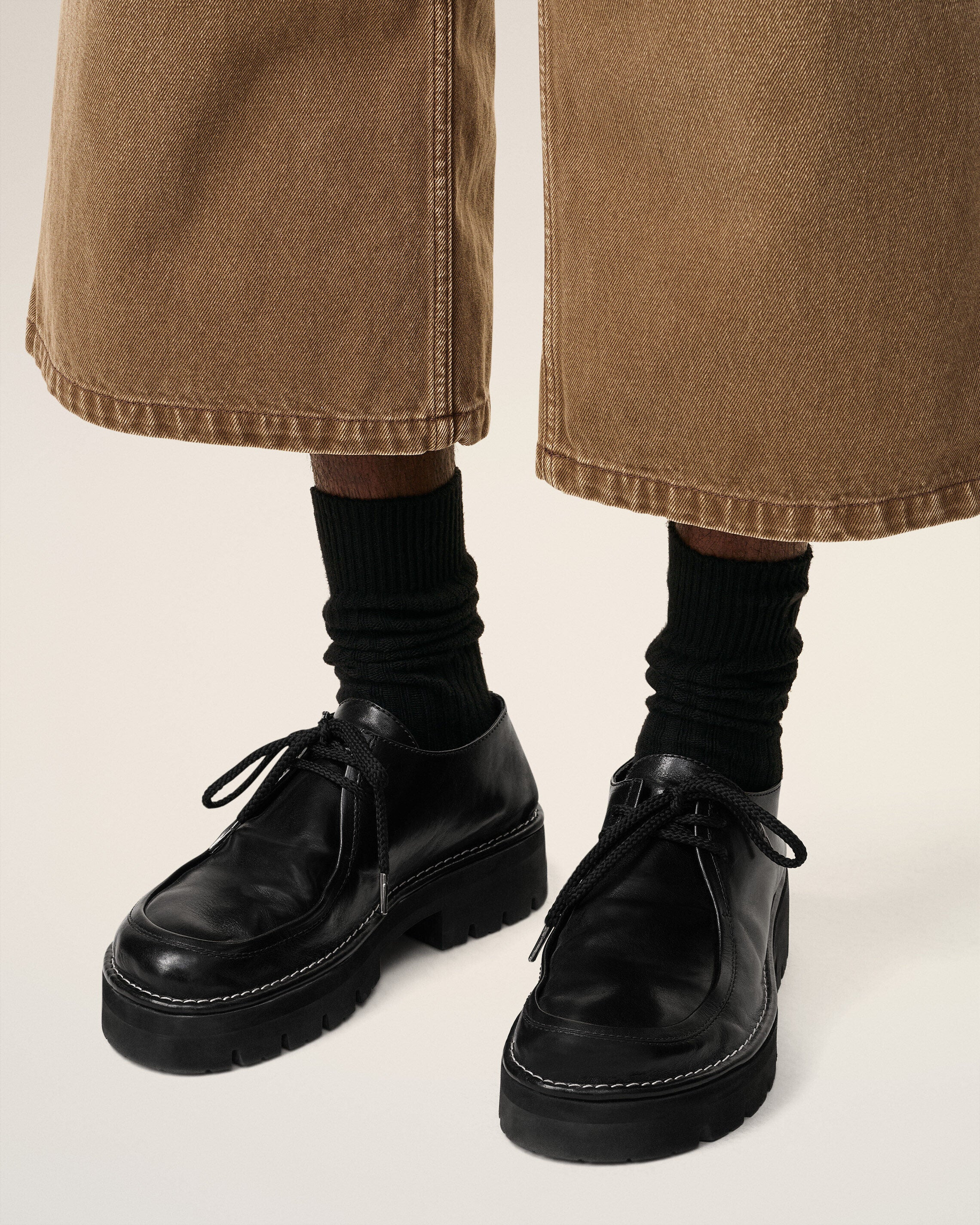 BLACK LEATHER ANATOMICAL TOE DERBIES - 2