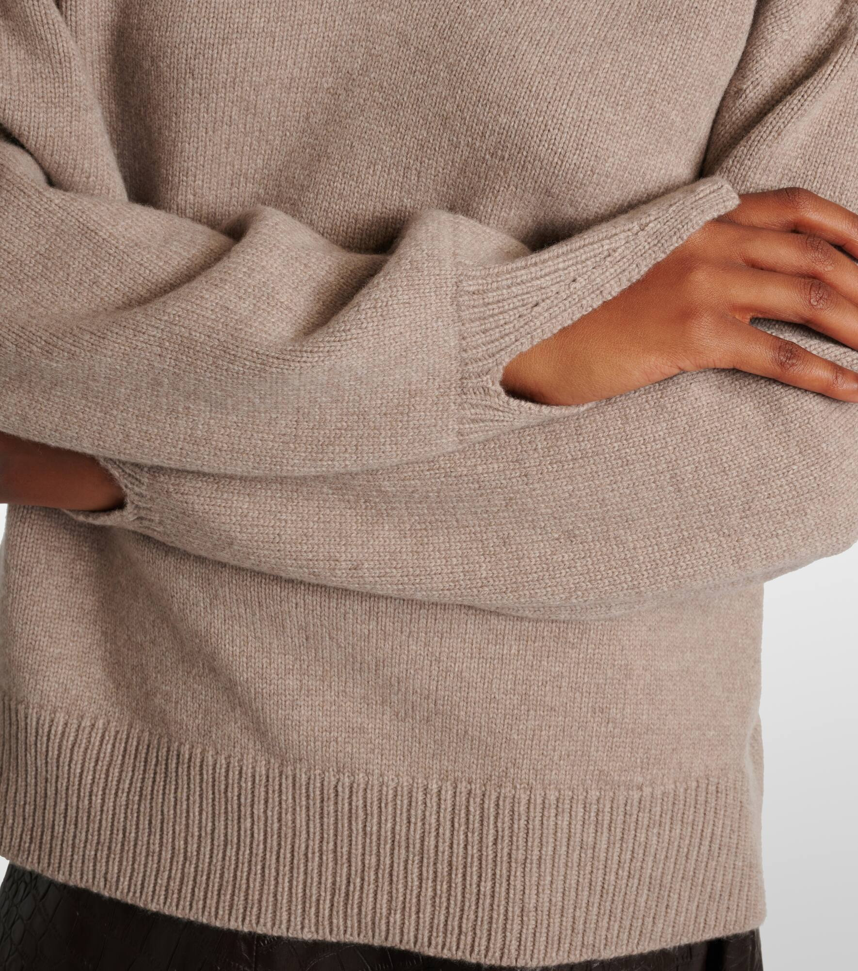 Wool and cashmere sweater - 5