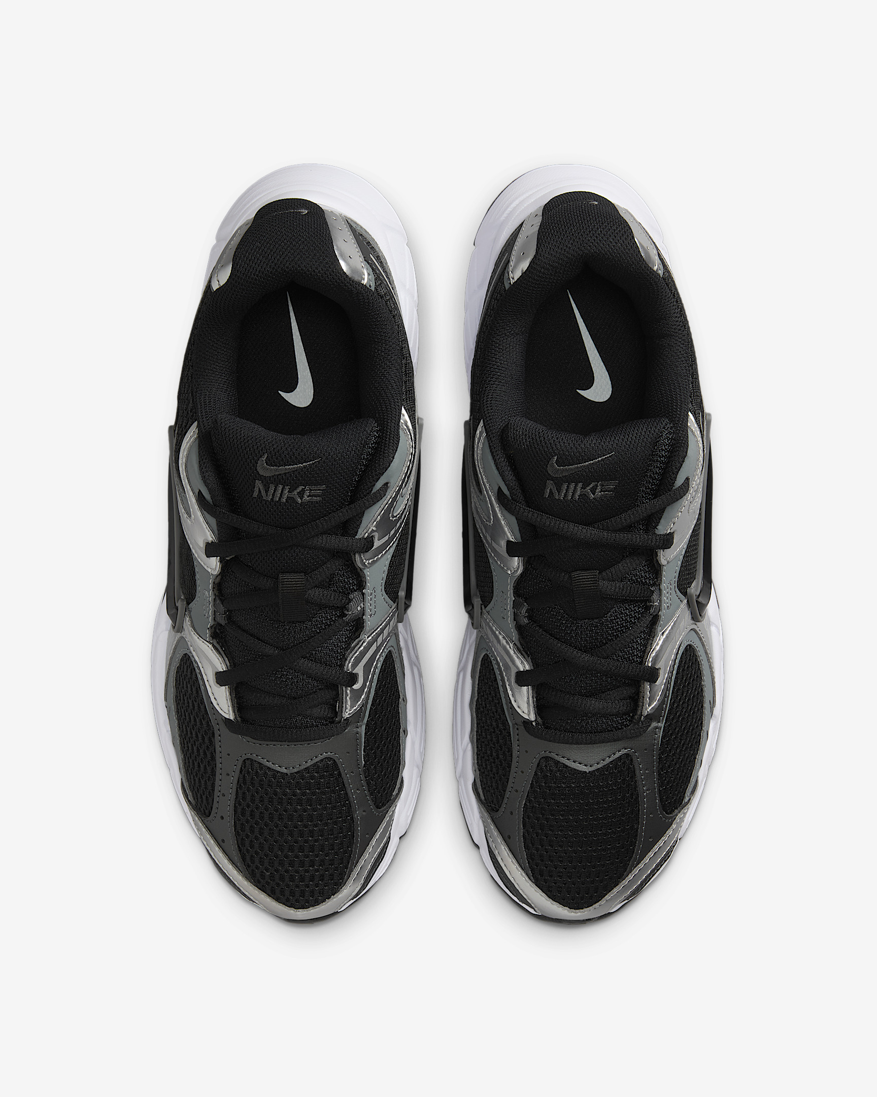 Nike V5 RNR Men's Shoes - 4