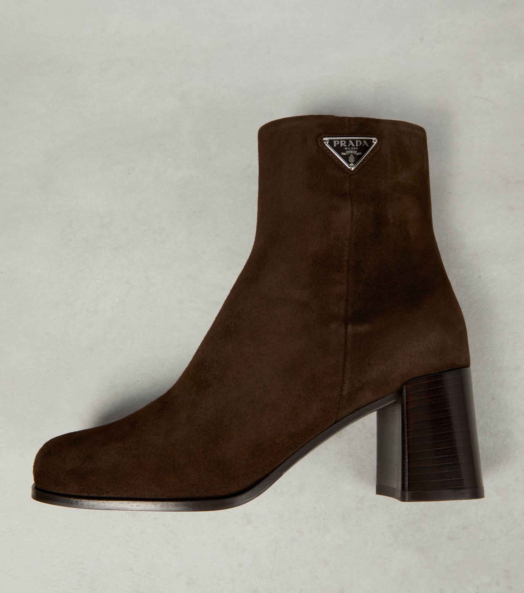 Suede ankle boots - 6