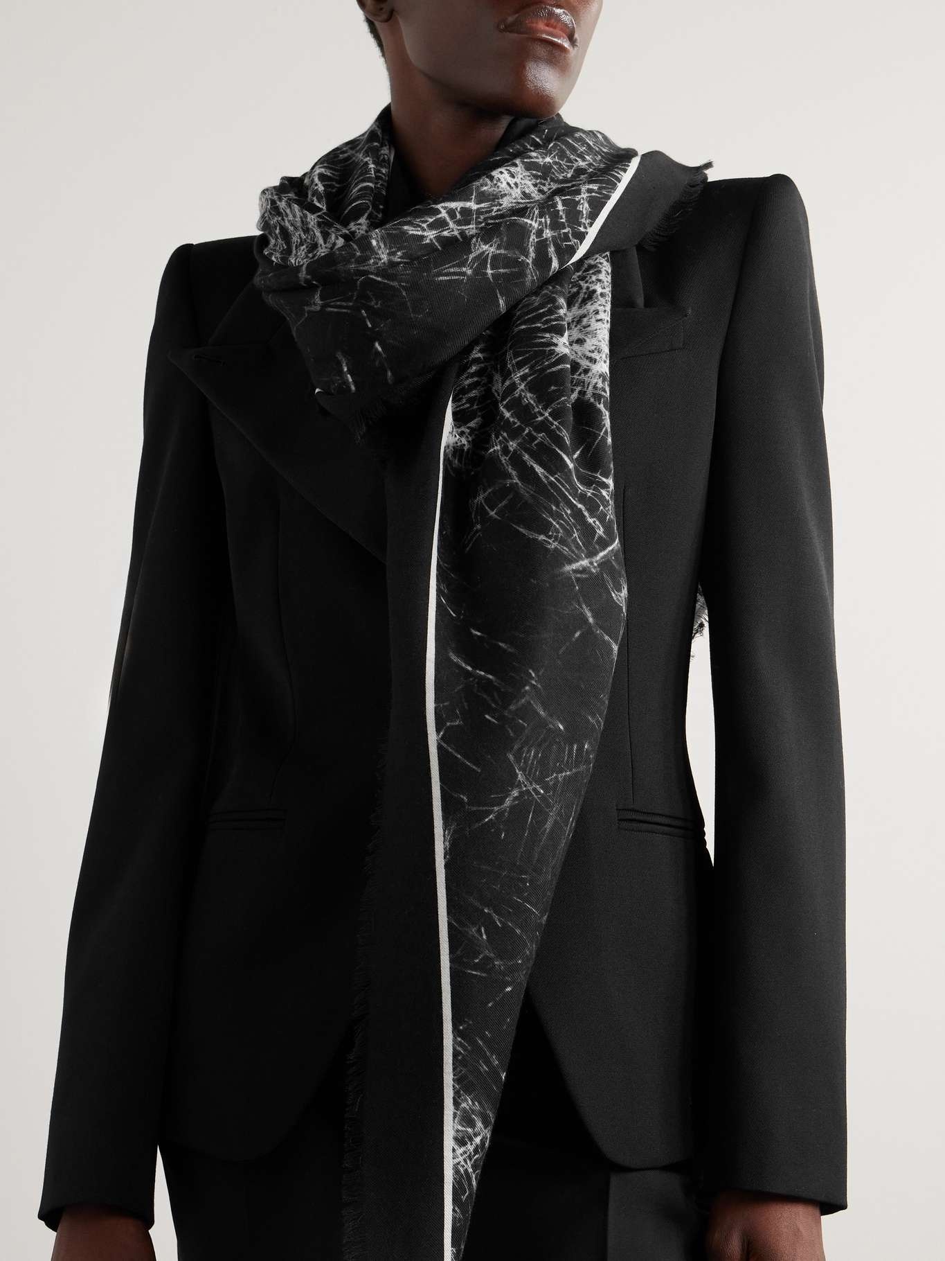 Alexander McQueen Printed wool scarf Black | netaporter