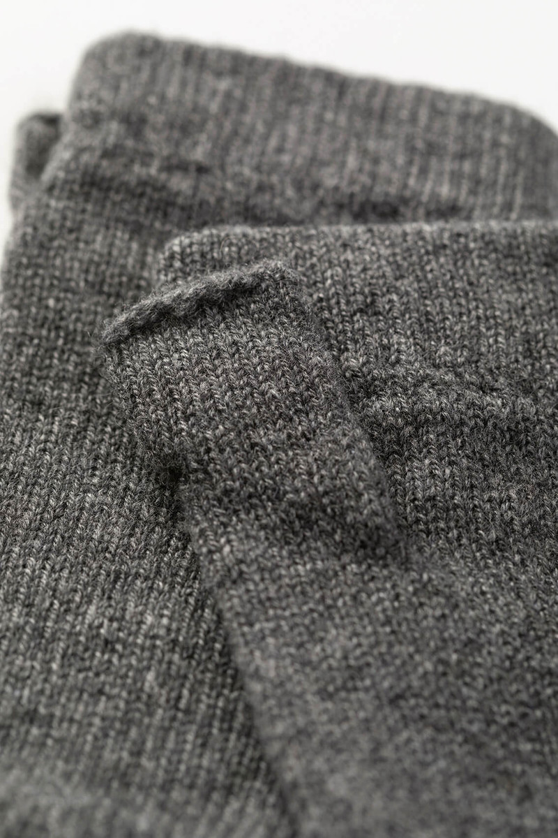 Johnstons of Elgin Grey Cashmere Wrist Warmers outlook
