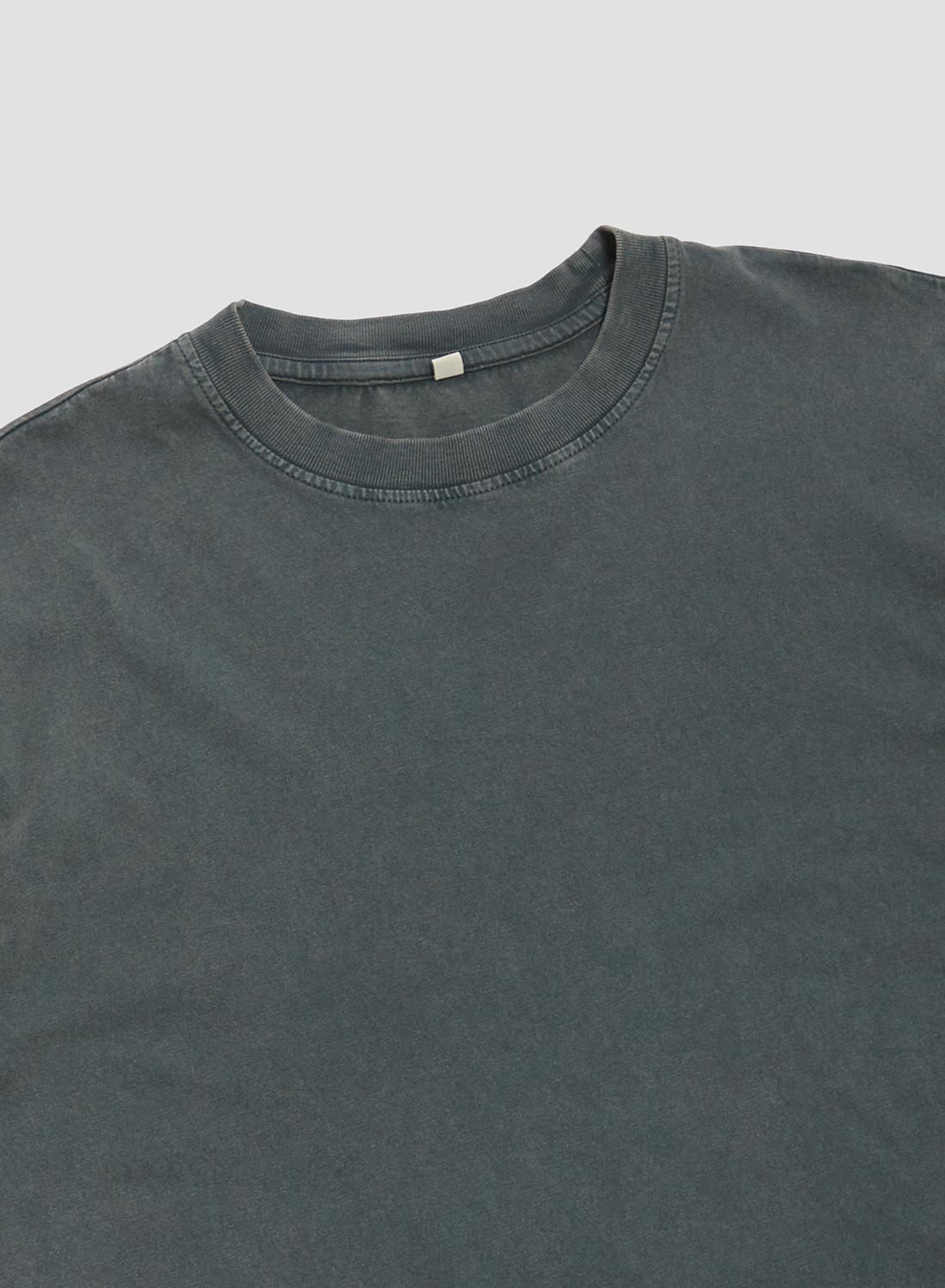 Classic Relaxed Fit Tee in Stone Wash Green - 5