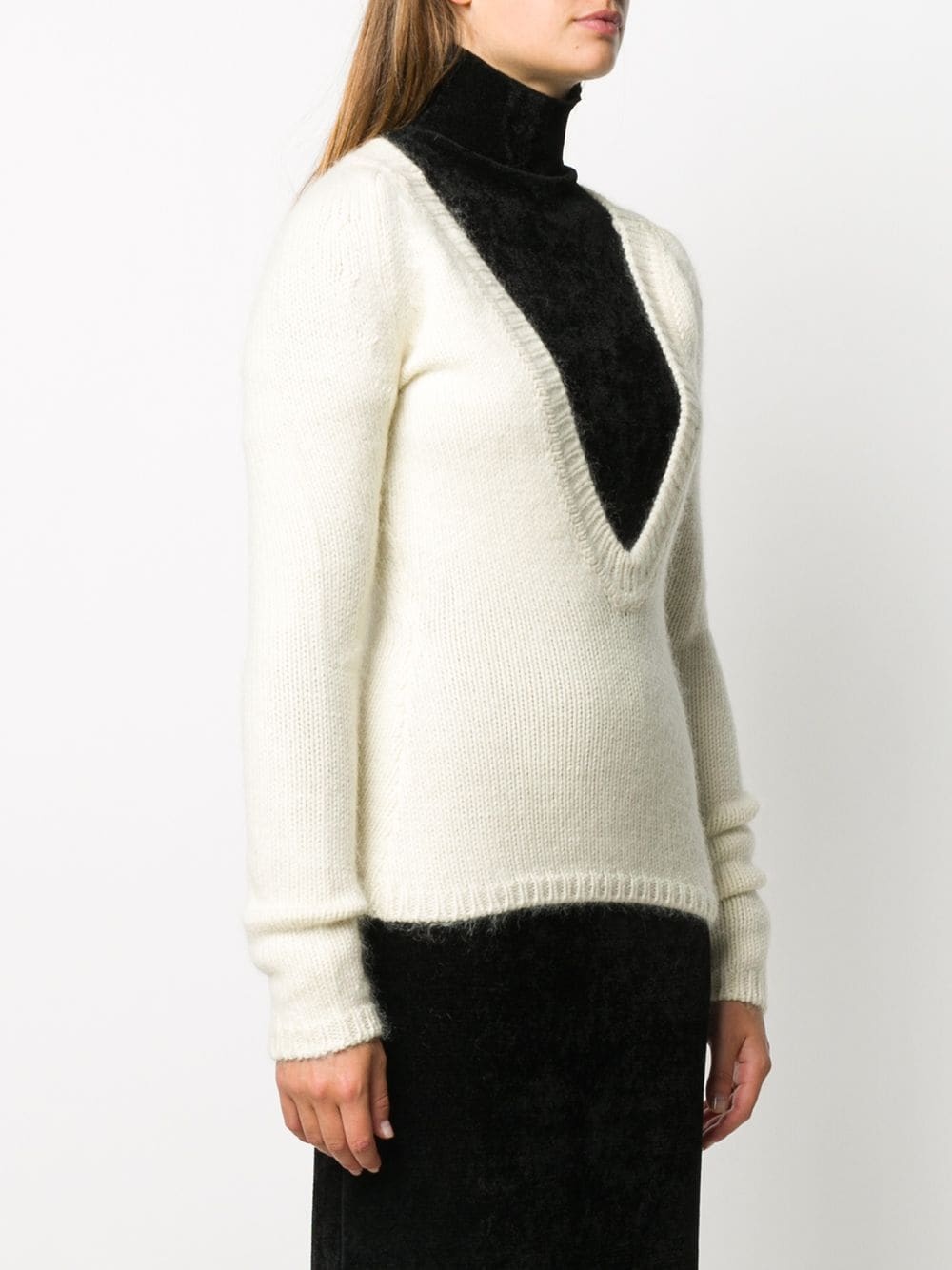 deep V-neck knitted sweater - 3