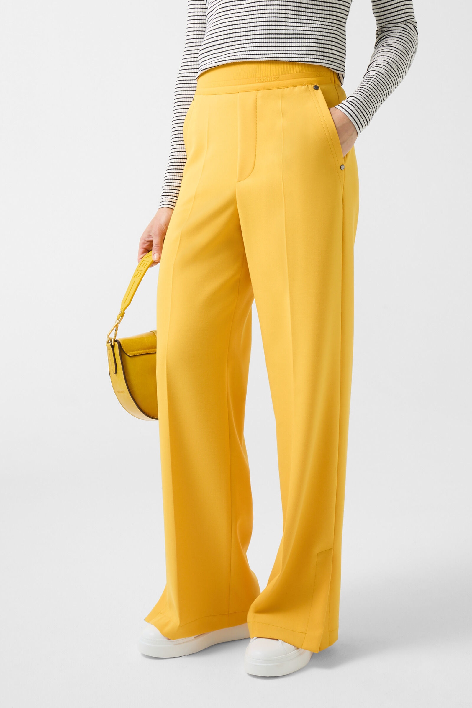 Ylvi Marlene pants in Mustard yellow - 2