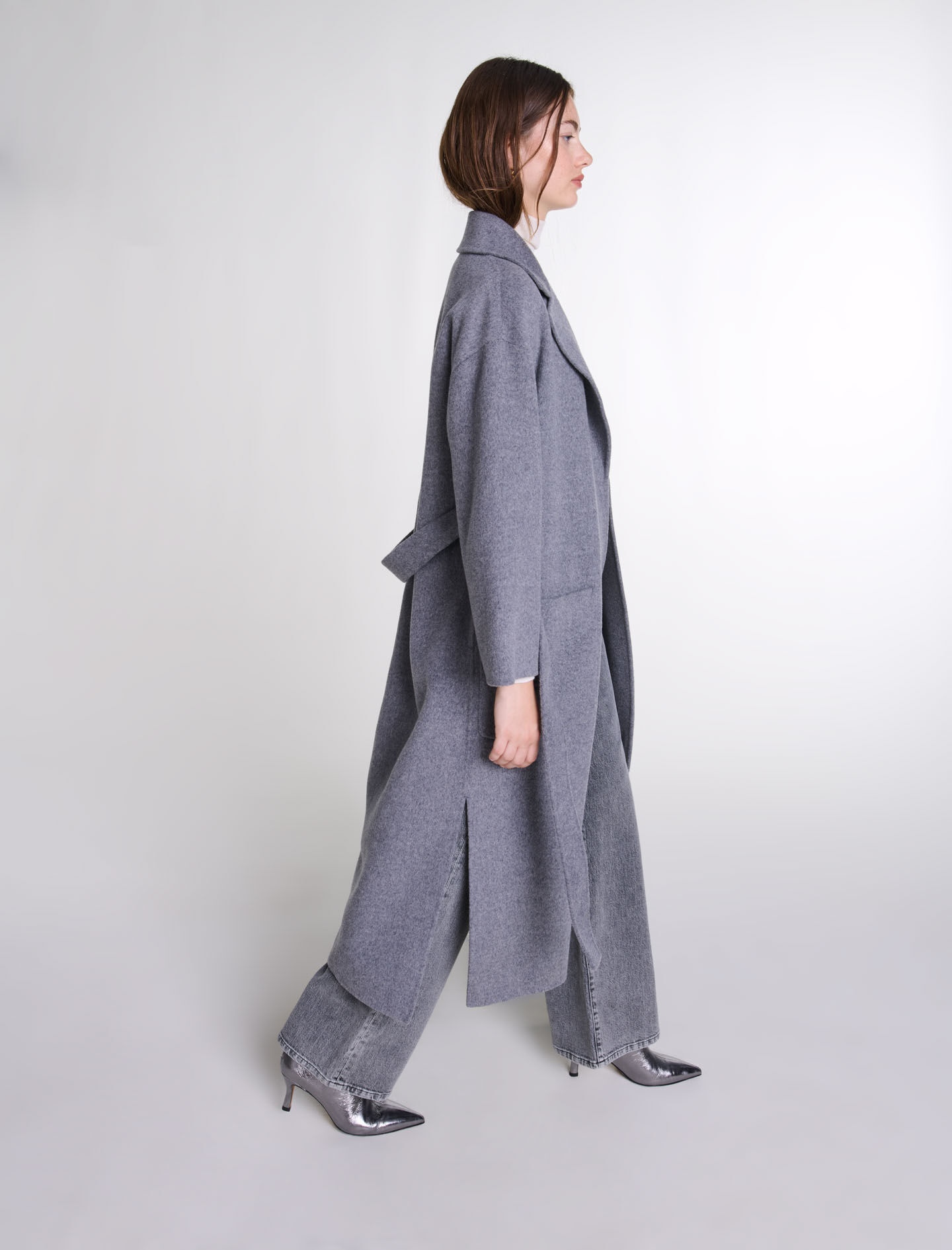 Long double-faced coat with belt - 8