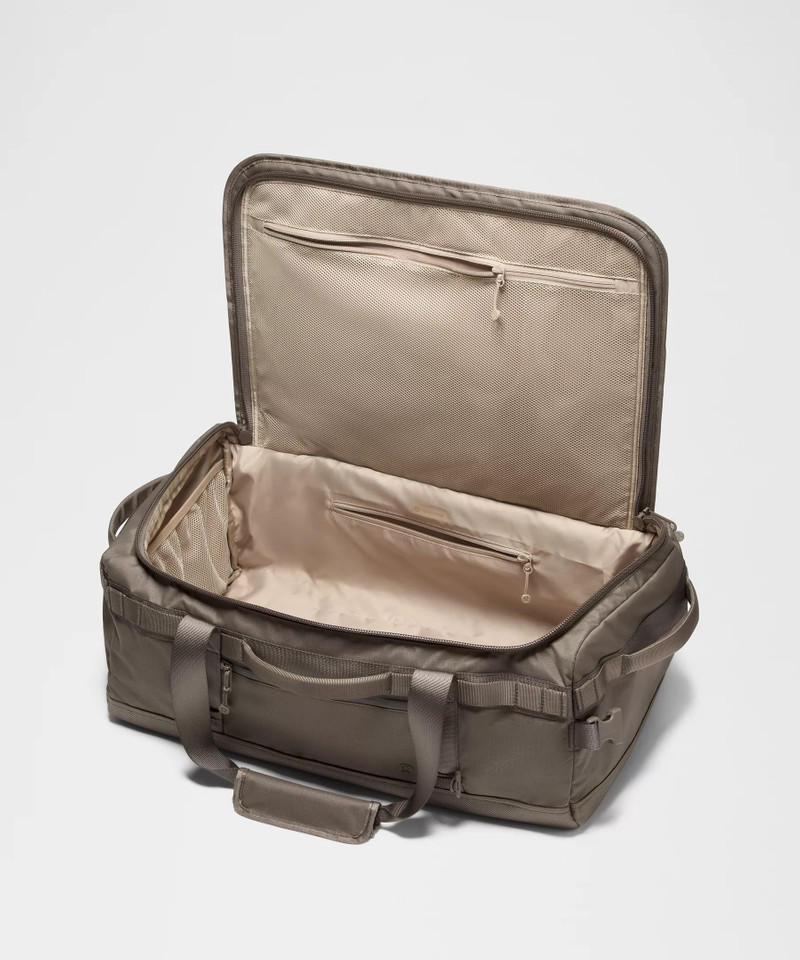 2-in-1 Travel Duffle Backpack 45L 5