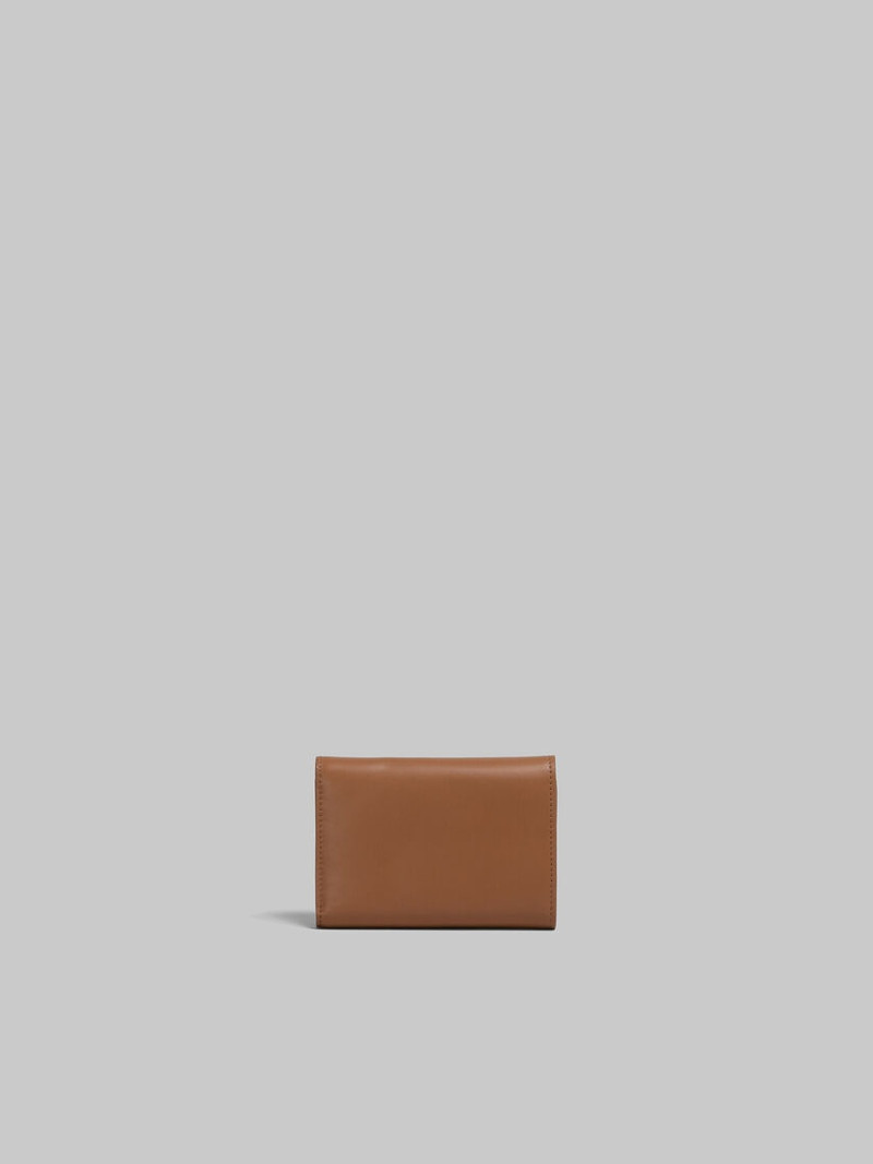 BROWN LEATHER TRIFOLD PRISMA WALLET 3