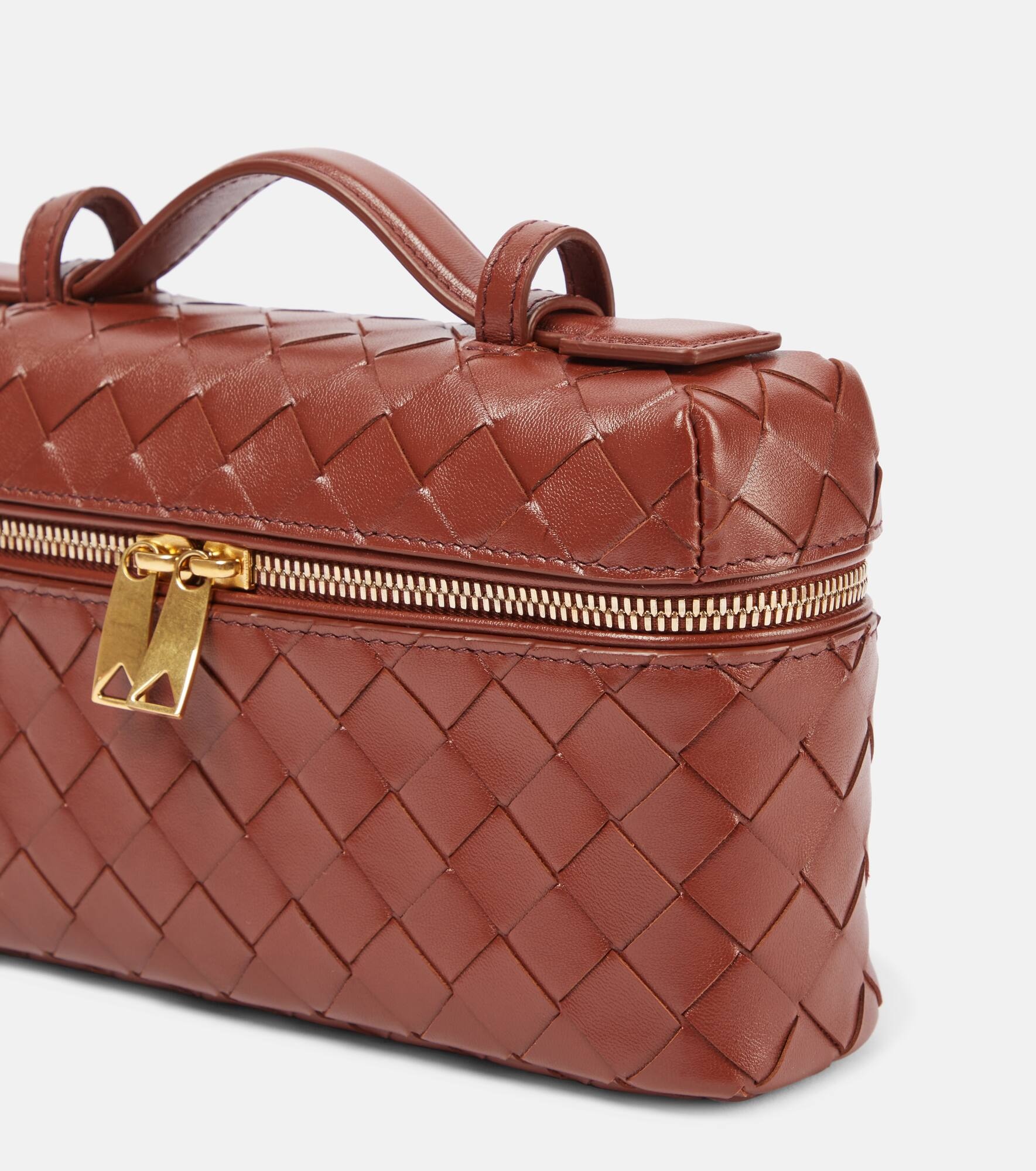 Bang Bang Intrecciato leather vanity bag - 6