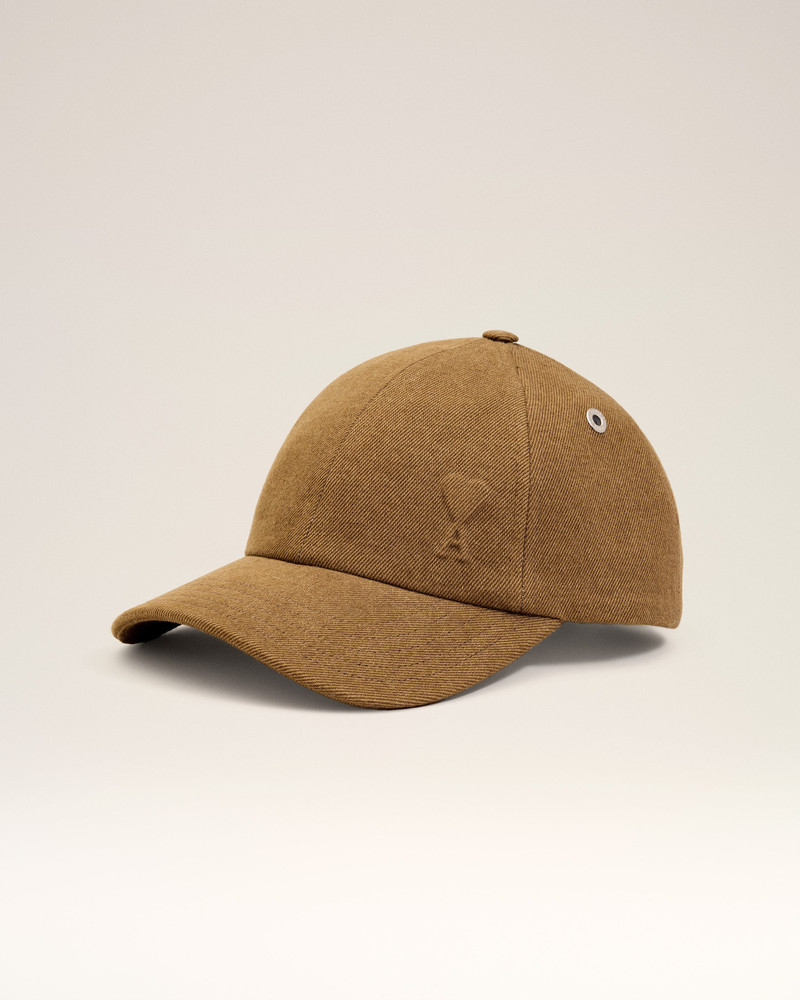 BROWN COTTON EMBOSSED AMI DE COEUR CAP 1