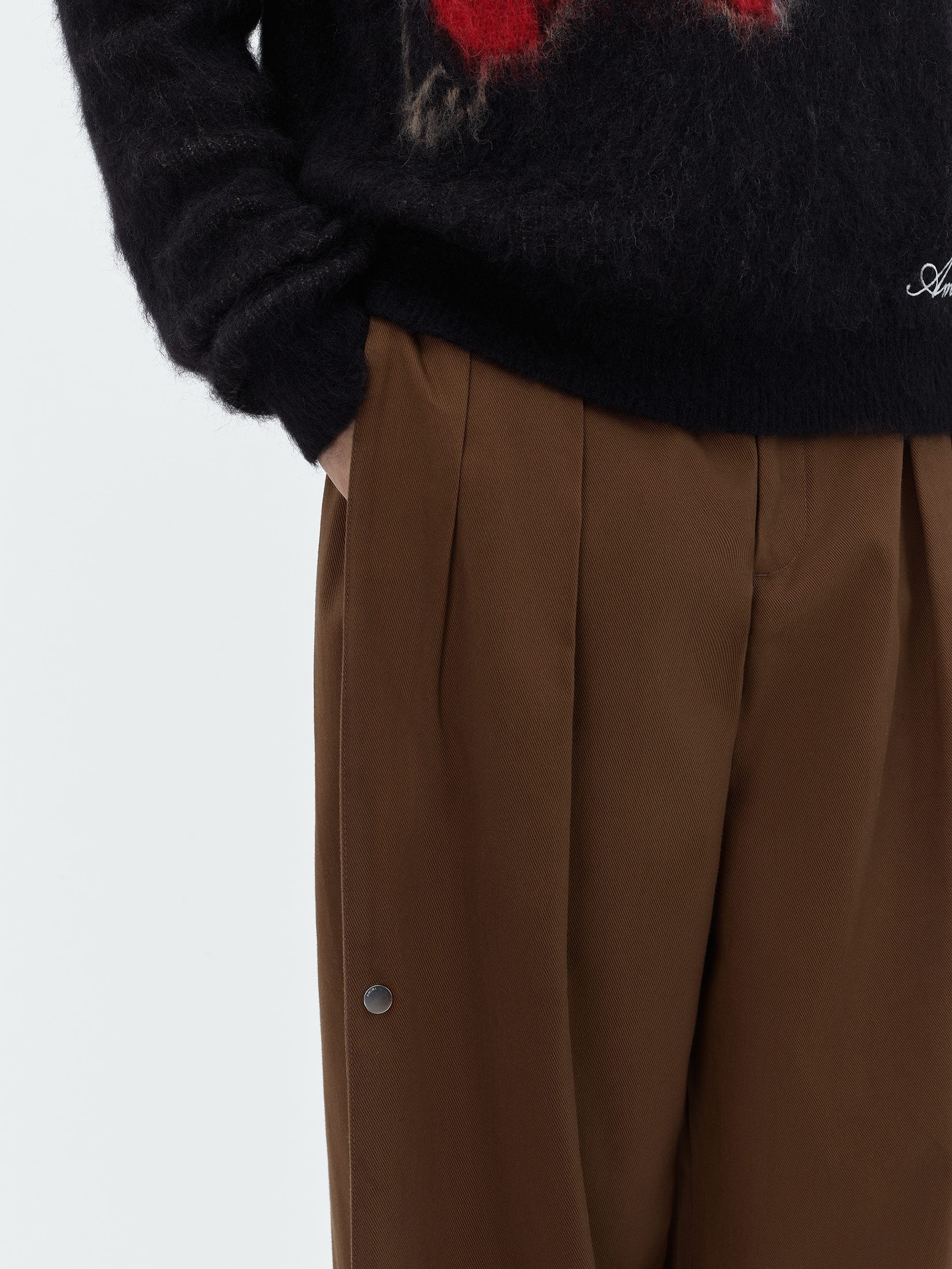 AMIRI | SIDE PLEAT SNAP PANTS