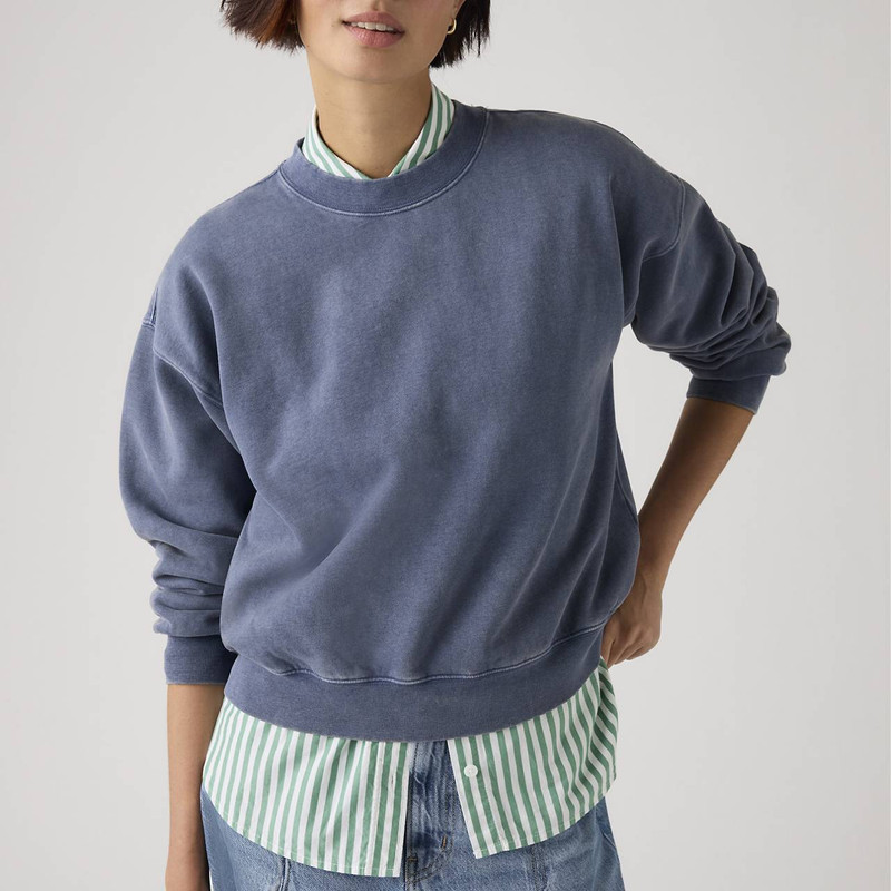 Levi's VINTAGE GARMENT DYE BOXY SWEATSHIRT outlook