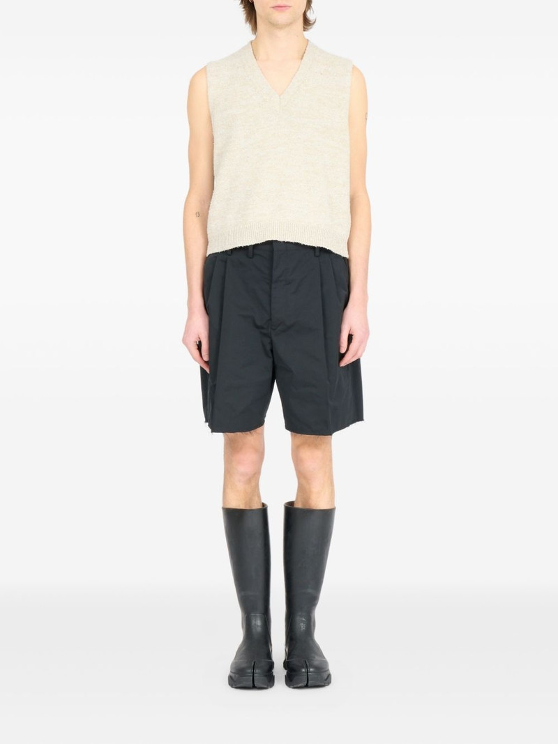 Maison Margiela v-neck sleeveless knit vest outlook