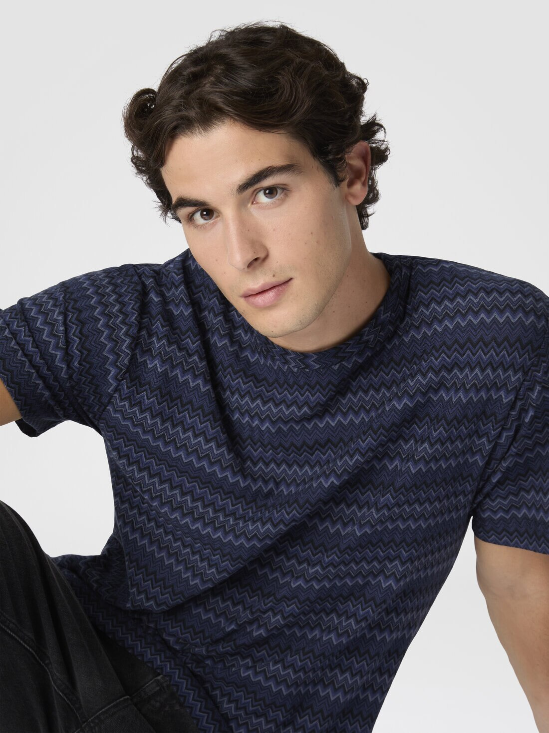 Crew Neck T-Shirt with Micro Zigzag - 4