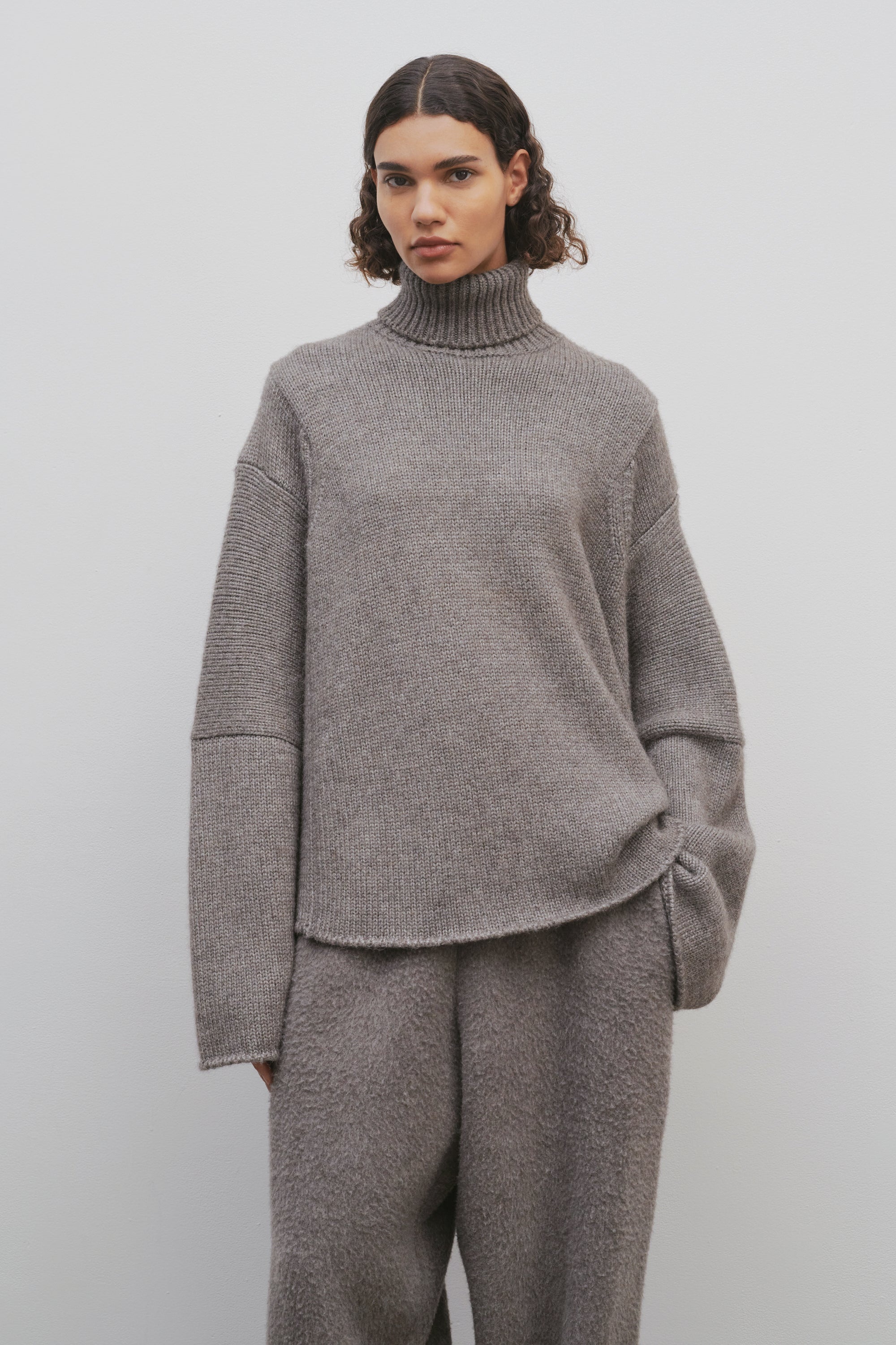 Erci Top in Alpaca and Silk - 3