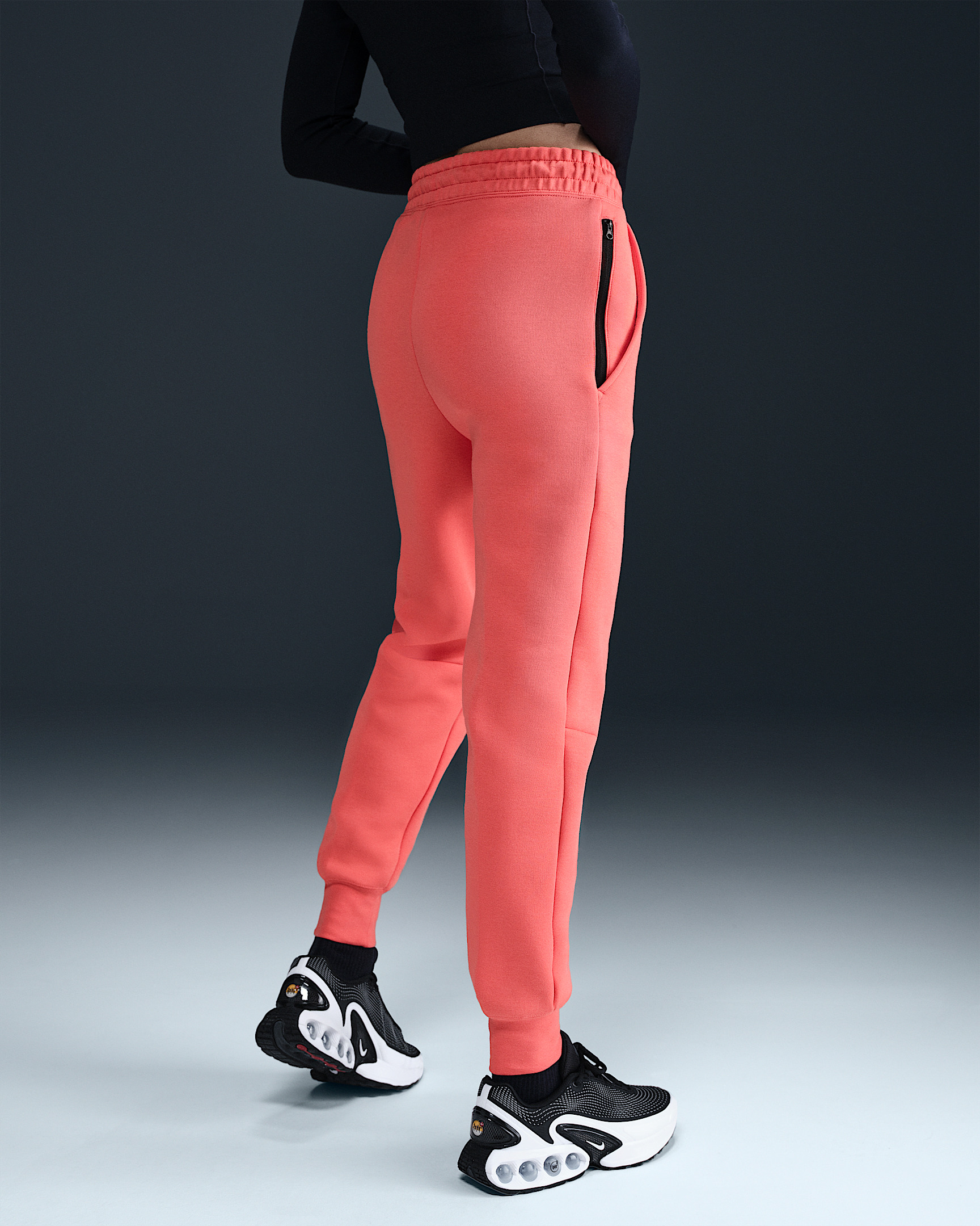 Nike Sportswear Tech Fleece Women's Mid-Rise Joggers - 3