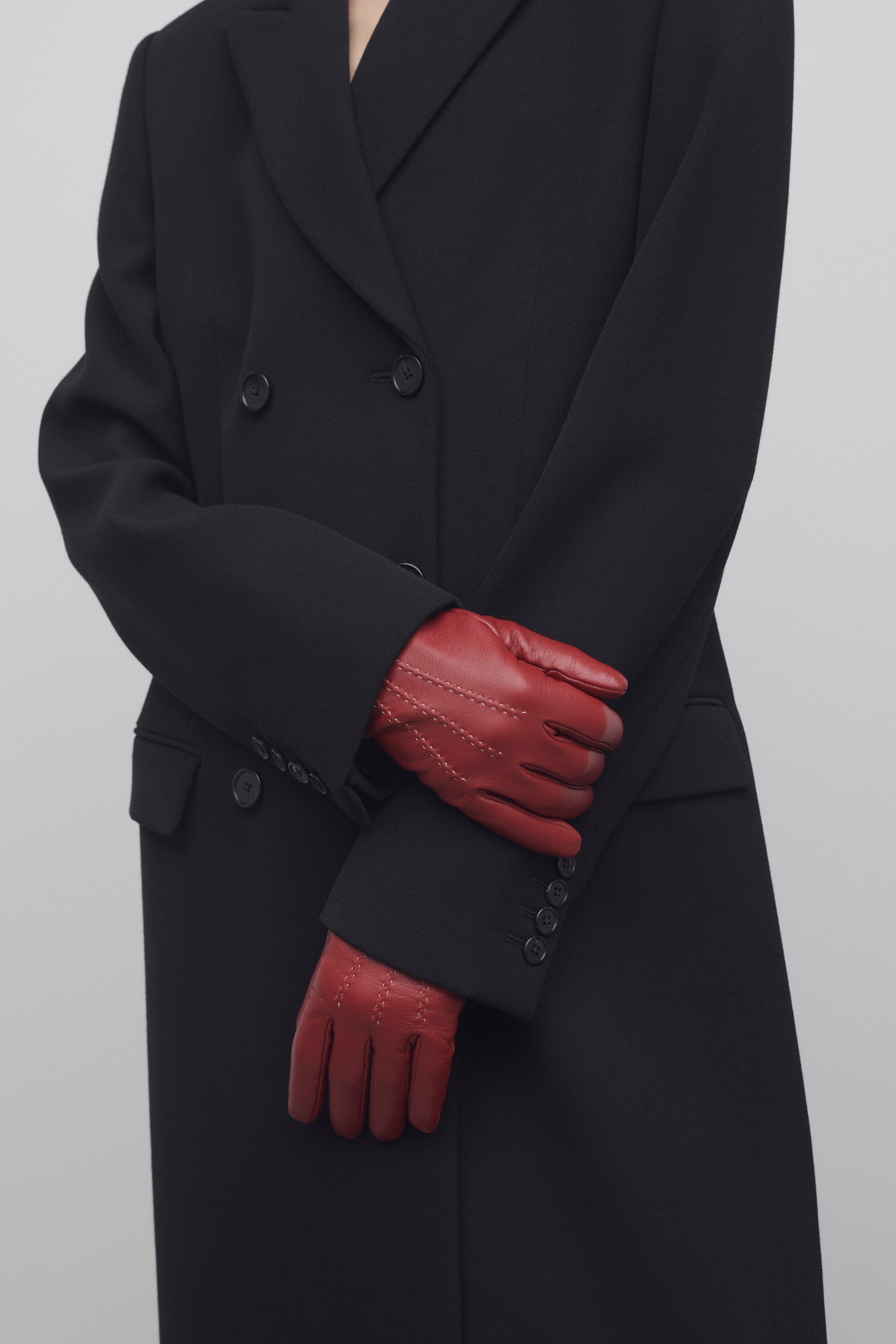 The Row Florence Gloves in Leather | REVERSIBLE