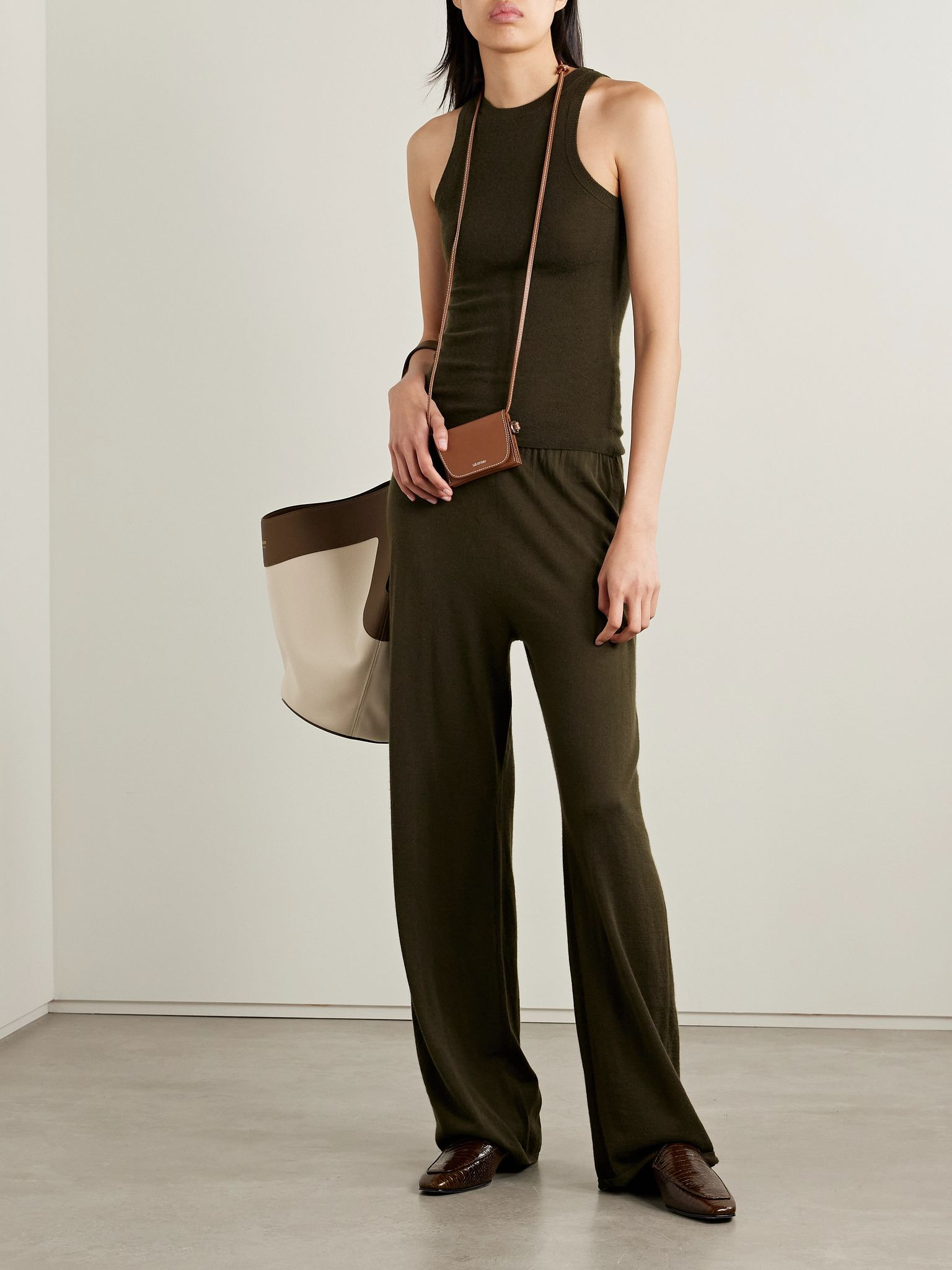 Cashmere tank Army green - 2
