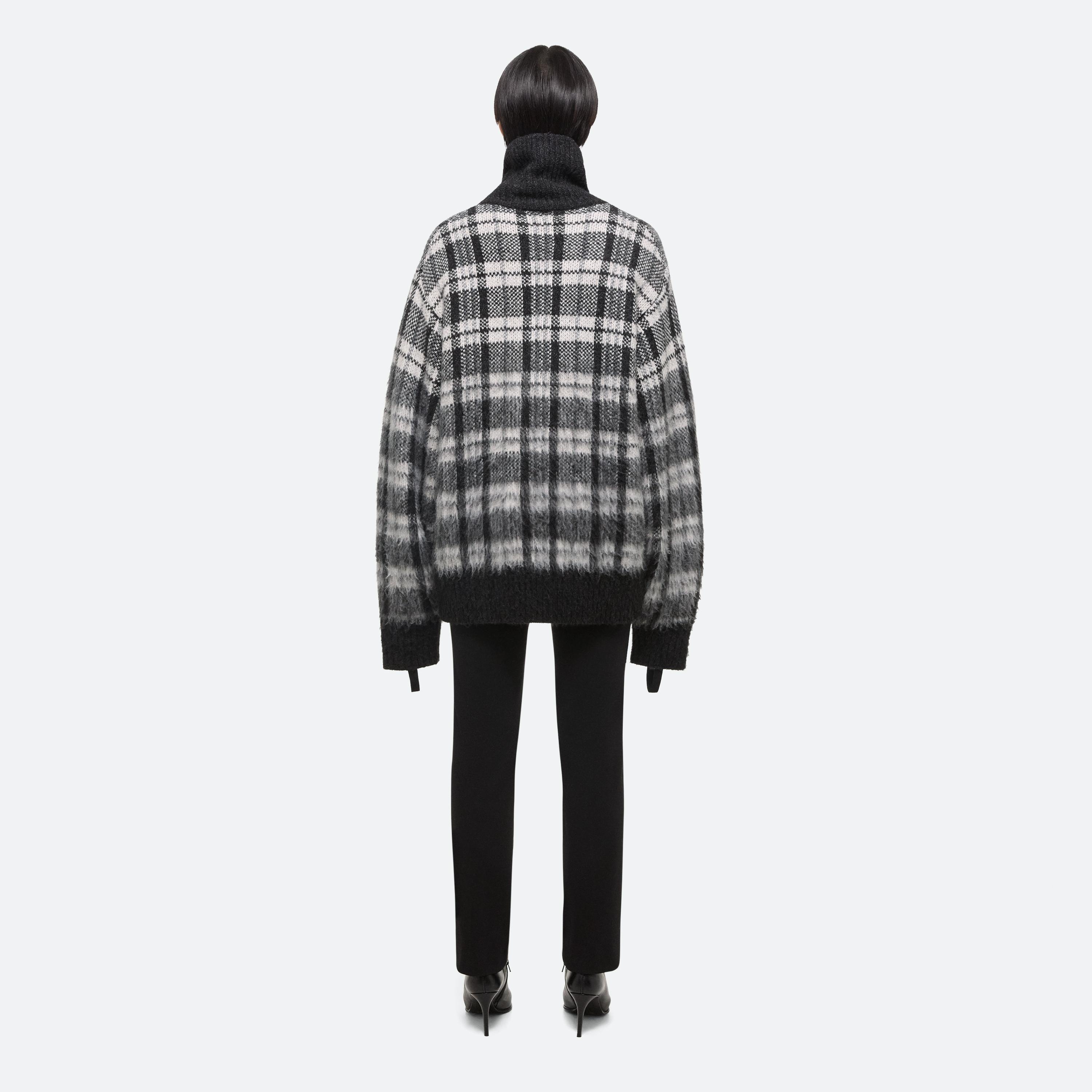 BRUSHED TURTLENECK SWEATER - 9