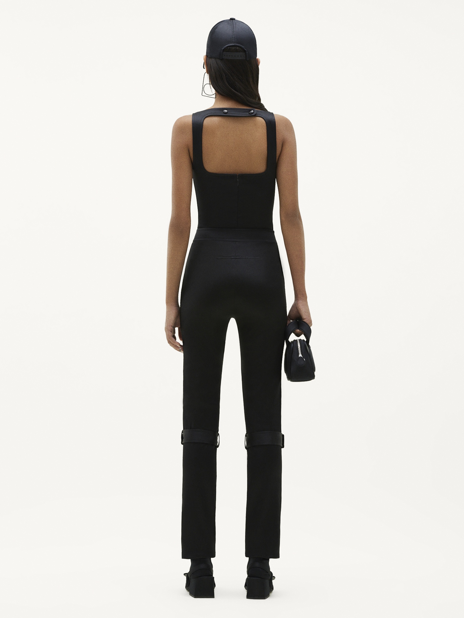 PANTS WITH ROUND POCKETS - 4