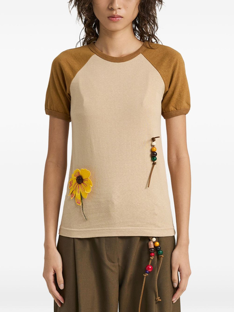 flower-appliqué T-shirt 1