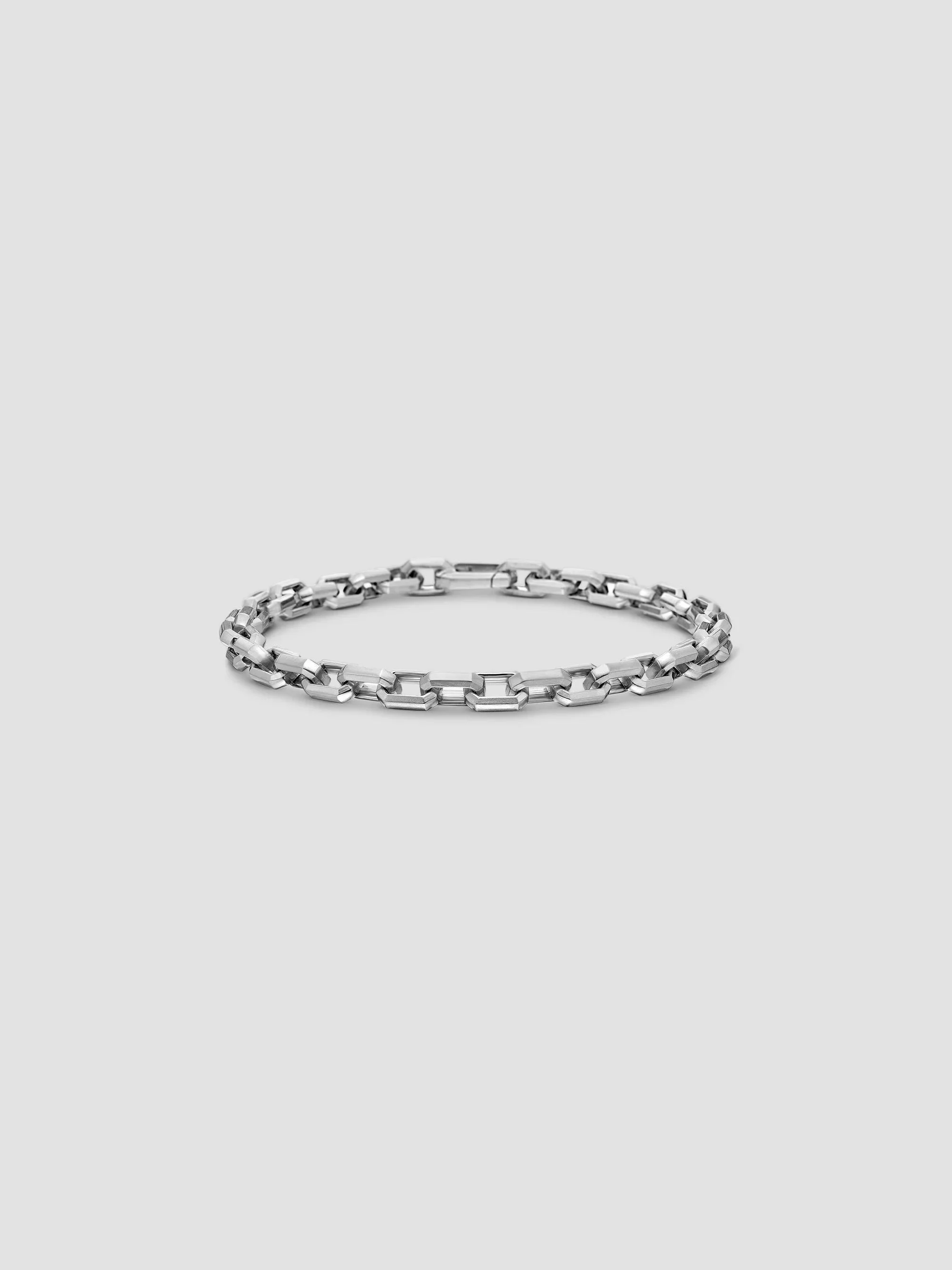 Men's Streamline Heirloom Chain Link Bracelet in Sterling Silver - Silver - 1