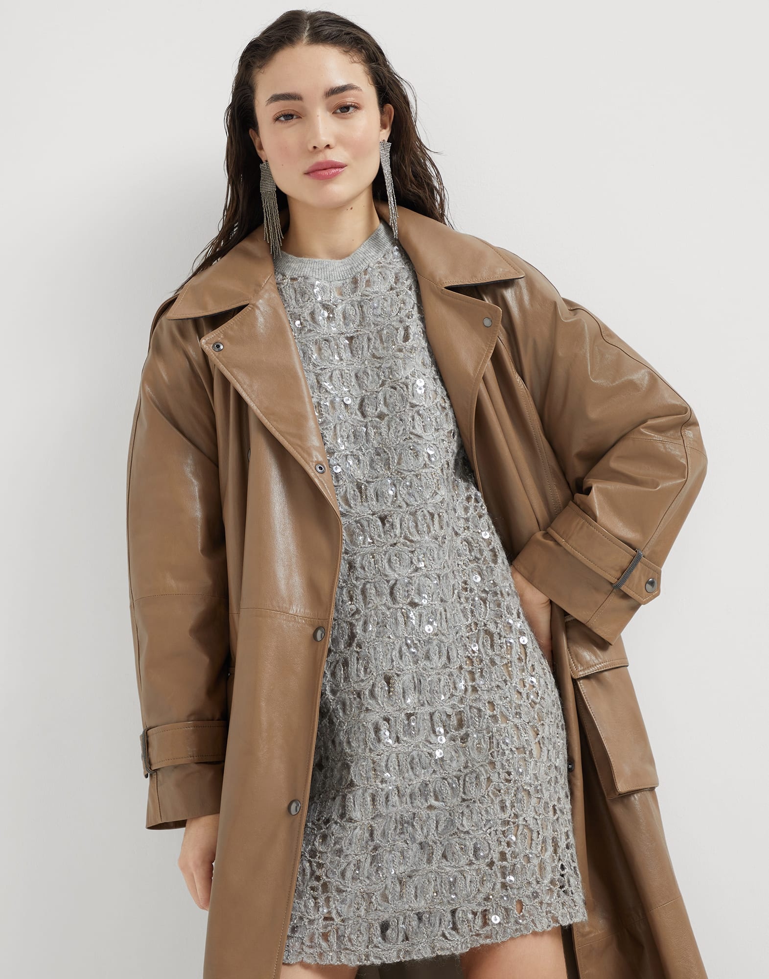 Polished nappa leather trench with shiny cuff details - 4
