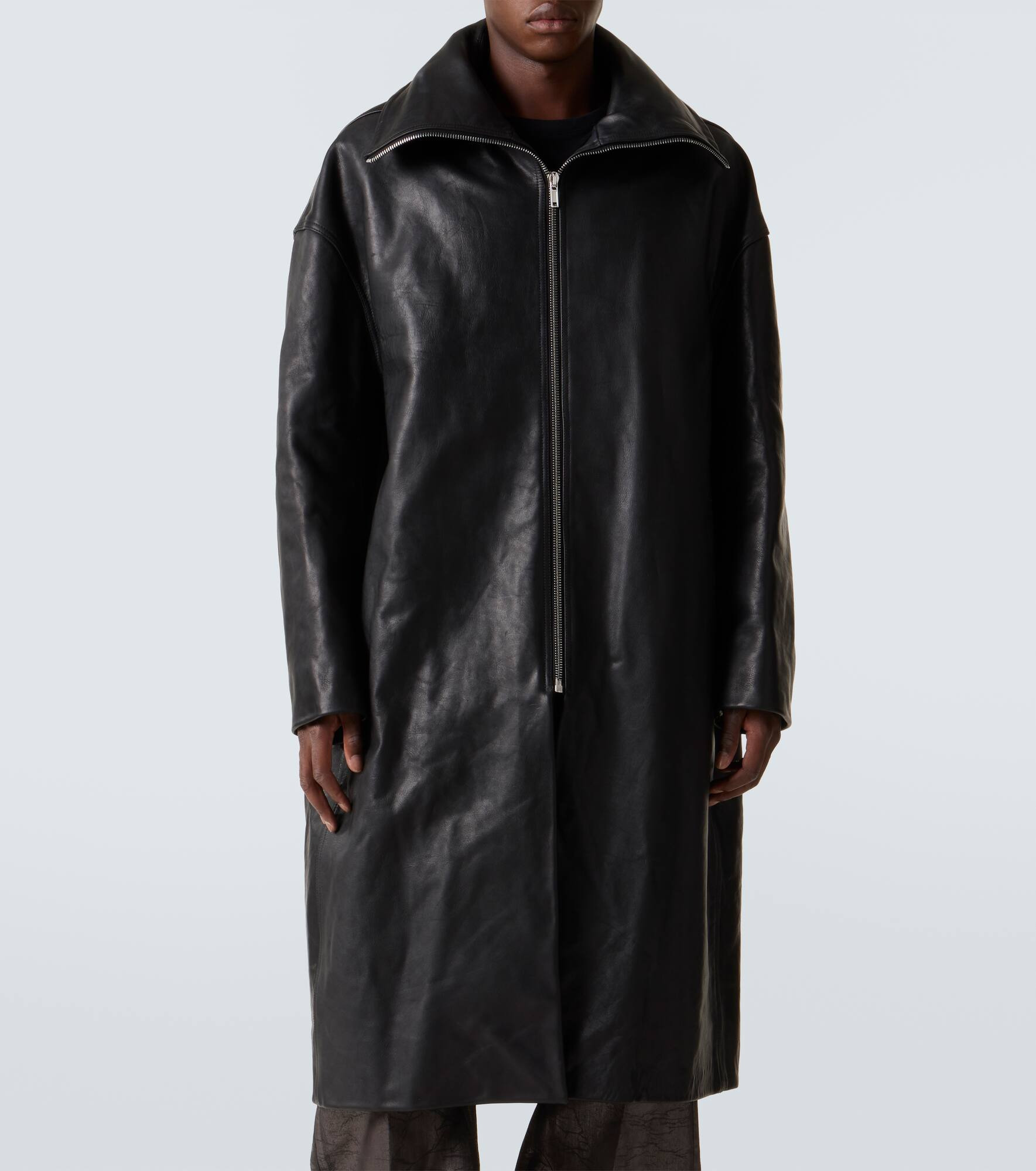 Leather coat - 3