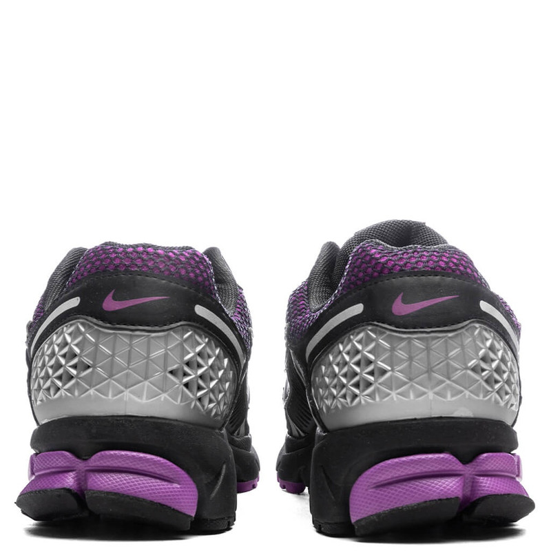 Nike ZOOM VOMERO 5 - VIVID PURPLE/BLACK/METALLIC SILVER outlook