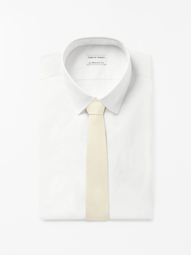 TIGER OF SWEDEN Bysshe Formal Silk Tie outlook