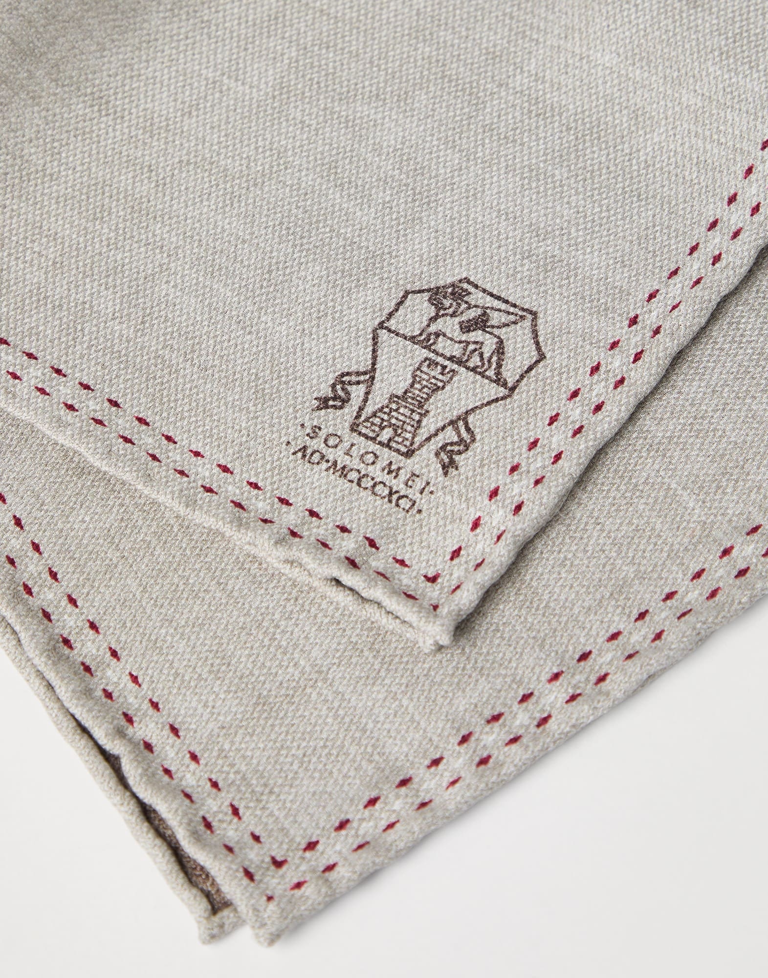Silk pocket square with printed logo - 2
