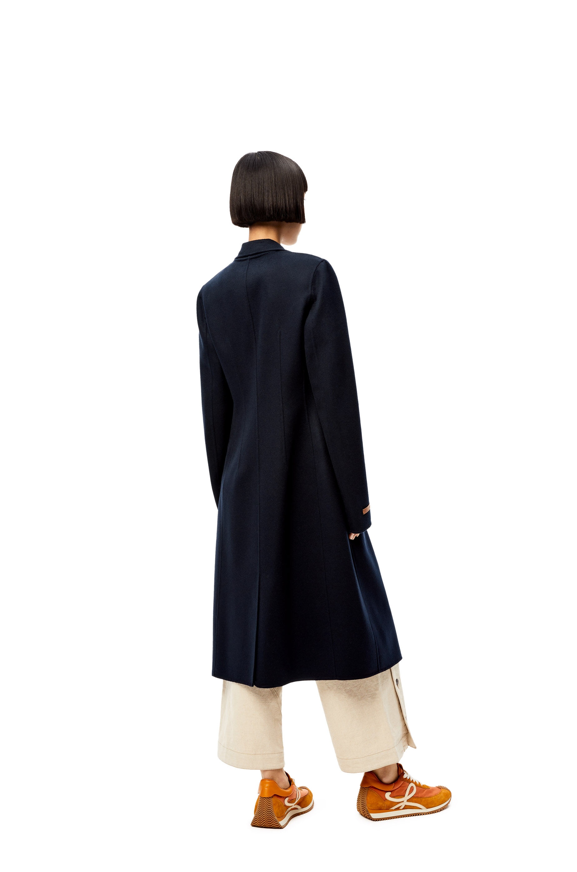 Single breasted coat in wool and cashmere - 4