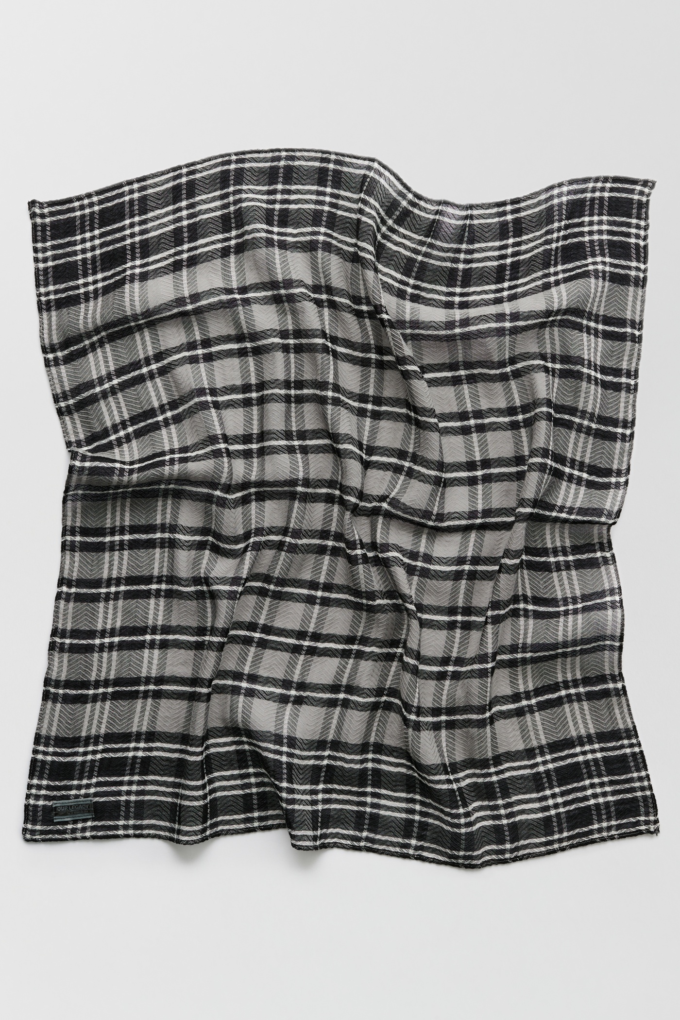 【OUR LEGACY】ESTATE SCARF / Black Check Our Legacy - Marstrand Scarf Black/Grey Herringbone Check