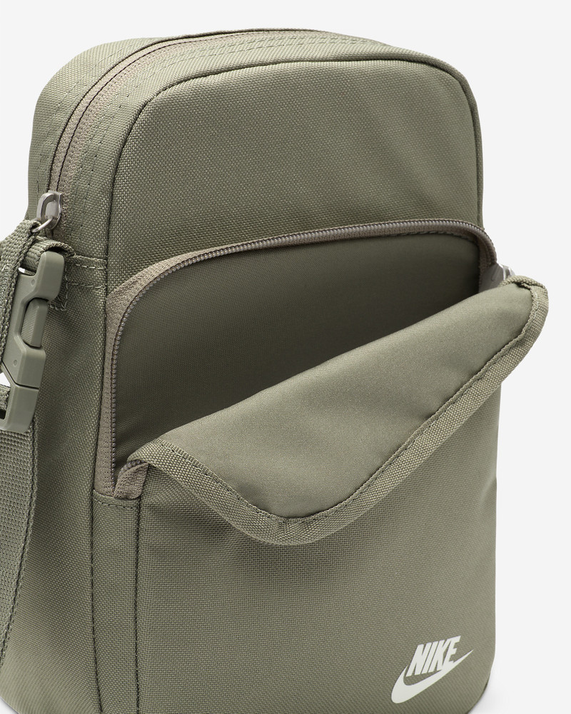 Nike Heritage Crossbody Bag (4L) 6