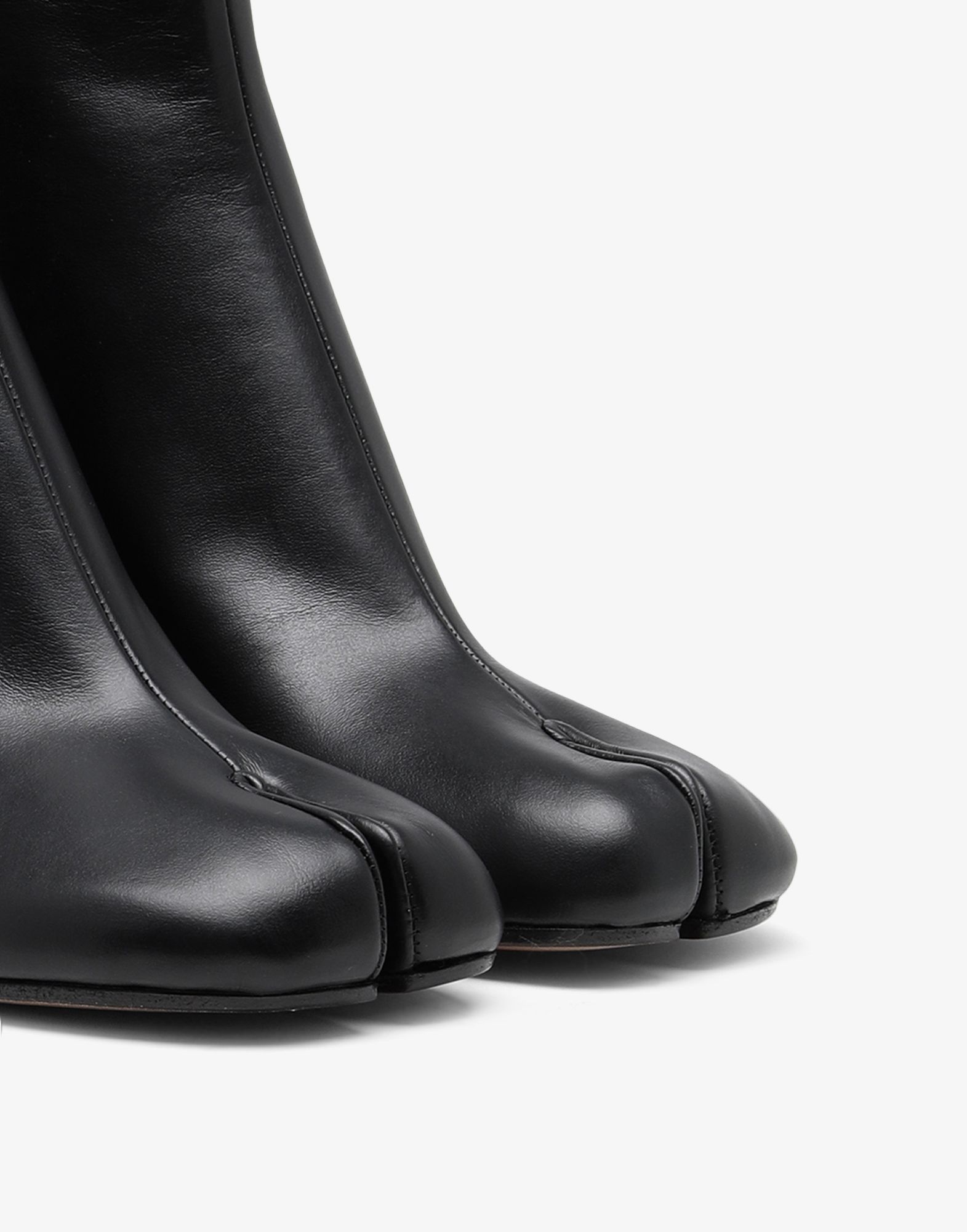 Tabi leather ankle boots - 5