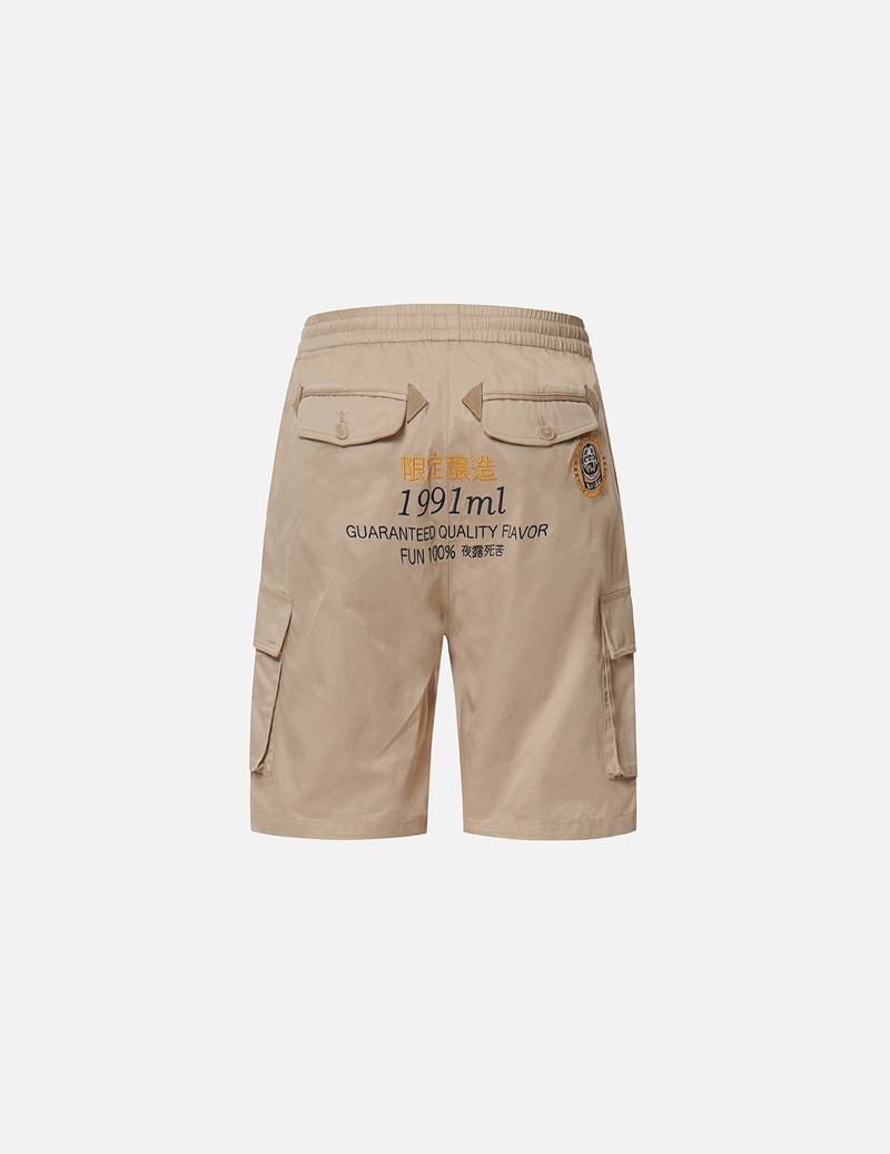 EVISU Daruma Label Embroidered Cargo Shorts outlook