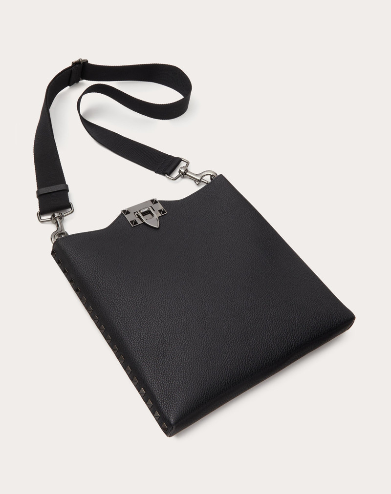 ROCKSTUD GRAINY CALFSKIN CROSSBODY BAG 5