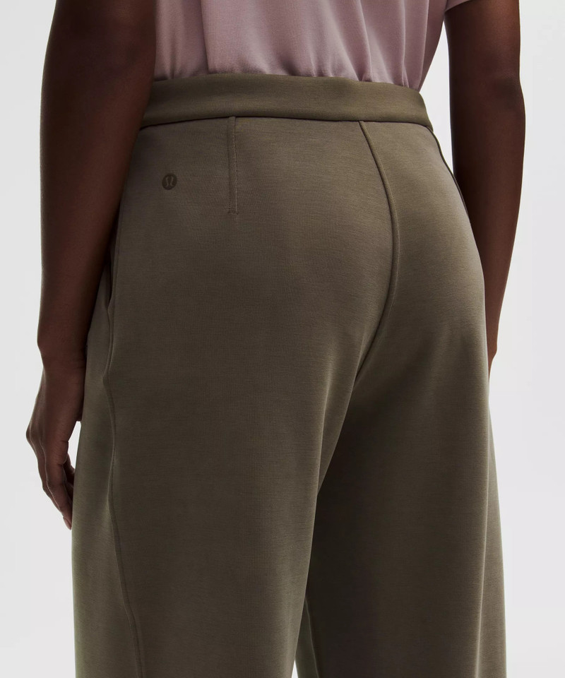 Softstreme Pintuck High-Rise Wide-Leg Pant *Regular 6