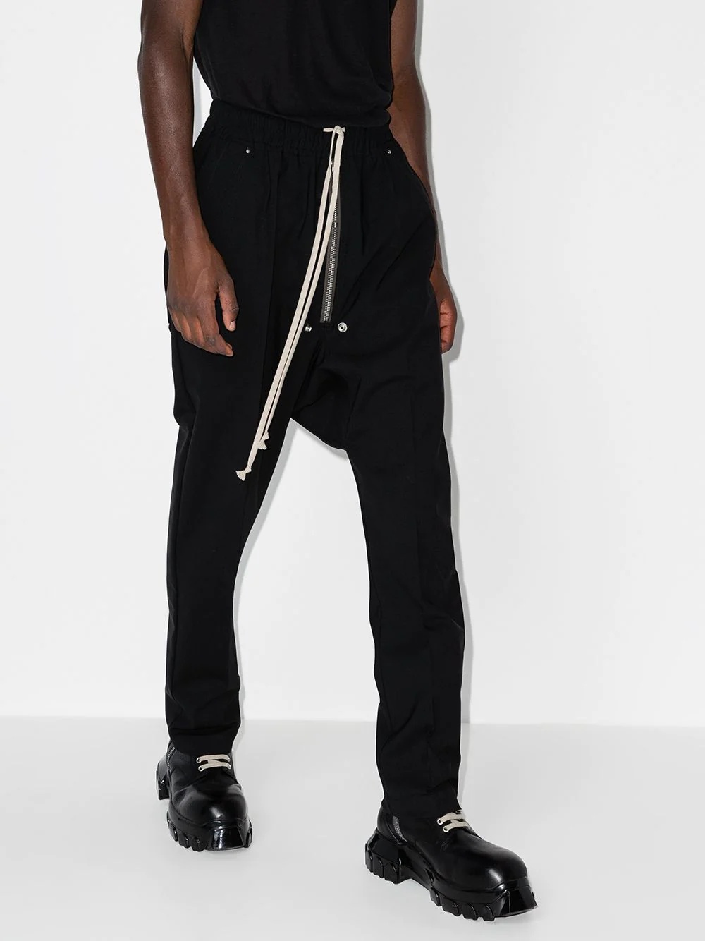 drawstring drop-crotch slim trousers - 2