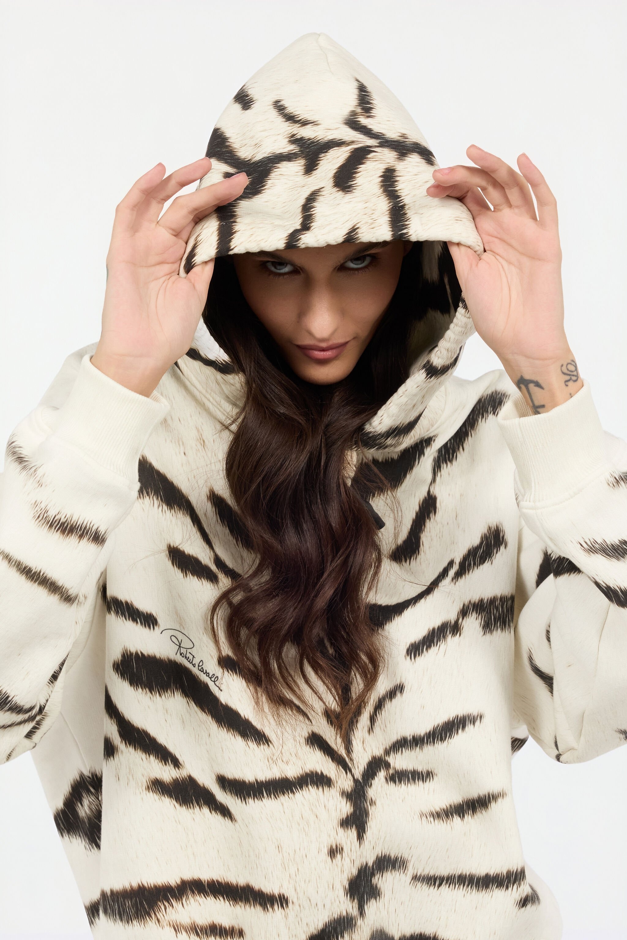 Woman Sweatshirt With White Tigresse OGAT X Roberto Cavalli Print - 5