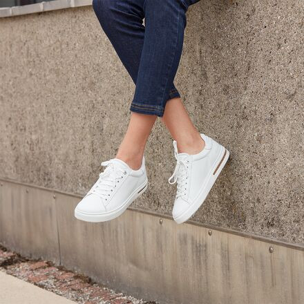 Bend Shoe - Women's - 5